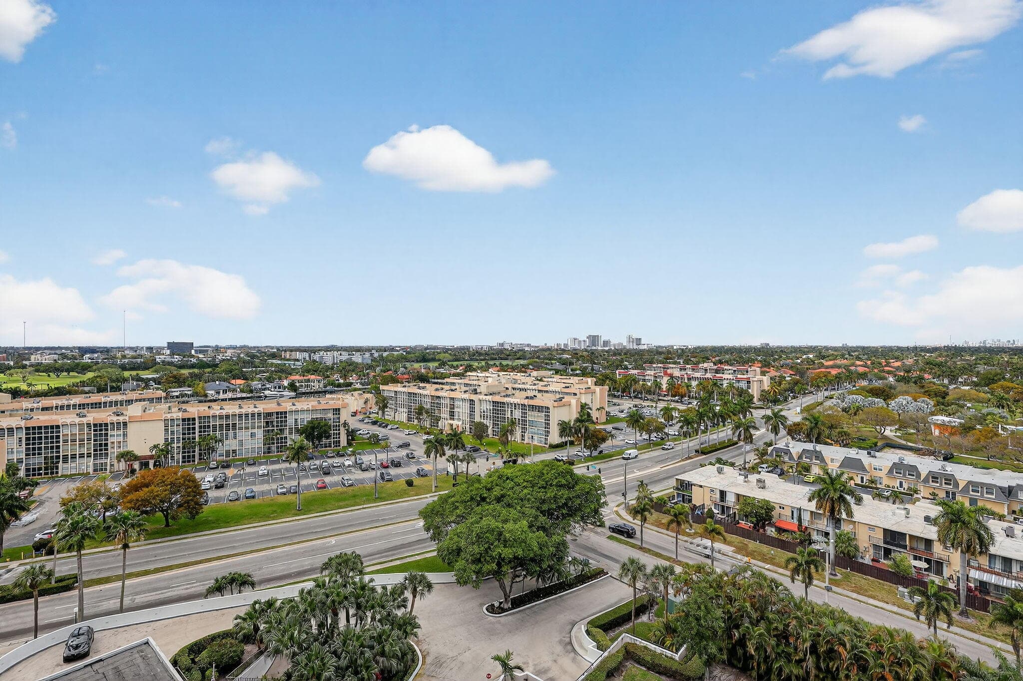 600 Three Islands Boulevard 1101, Hallandale Beach, FL 33009 — photo 35 of 72