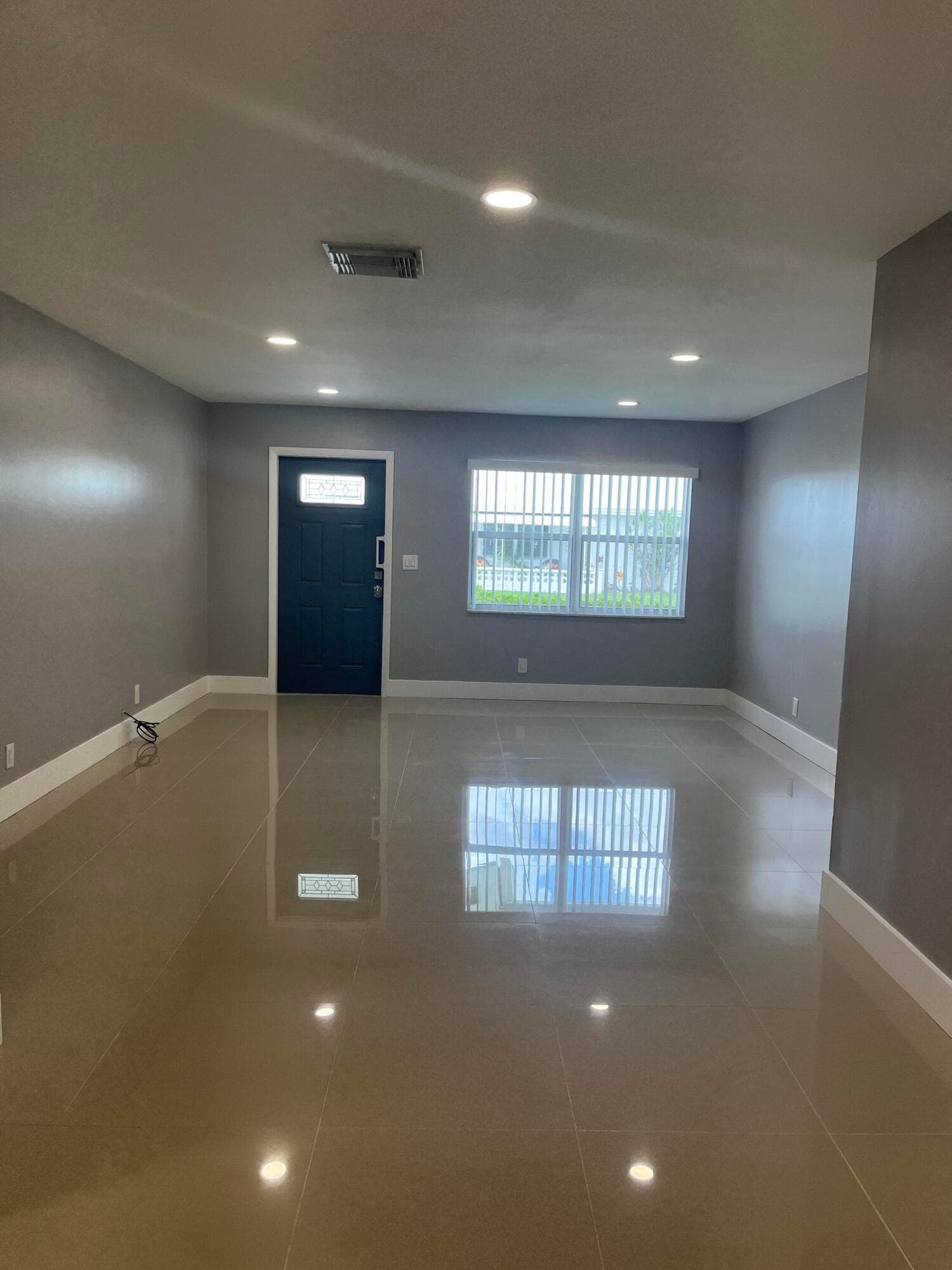 2396 SW 13th Avenue, Boynton Beach, FL 33426 — photo 7 of 35
