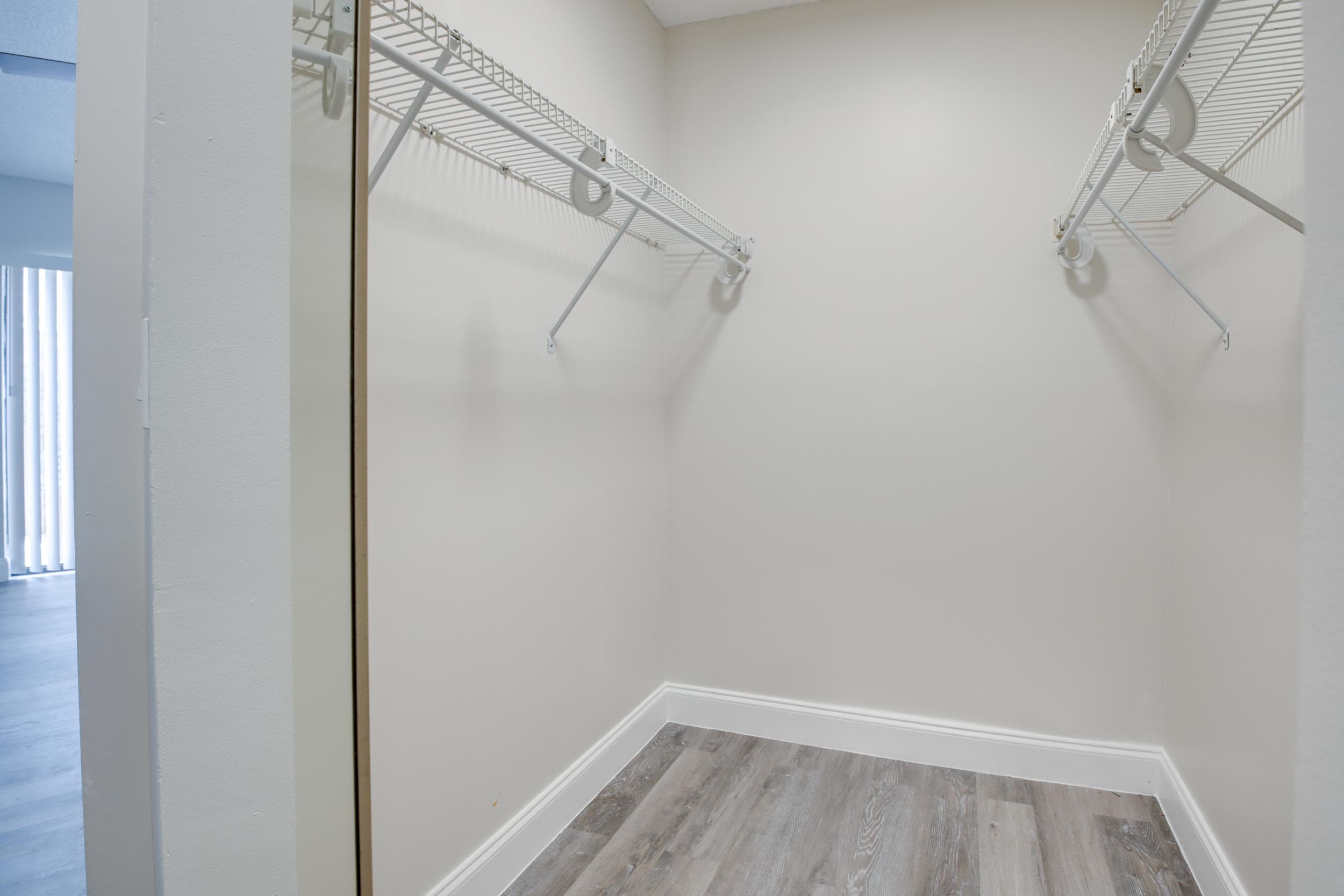 484 Springdale Circle 48d, Palm Springs, FL 33461 — photo 27 of 59