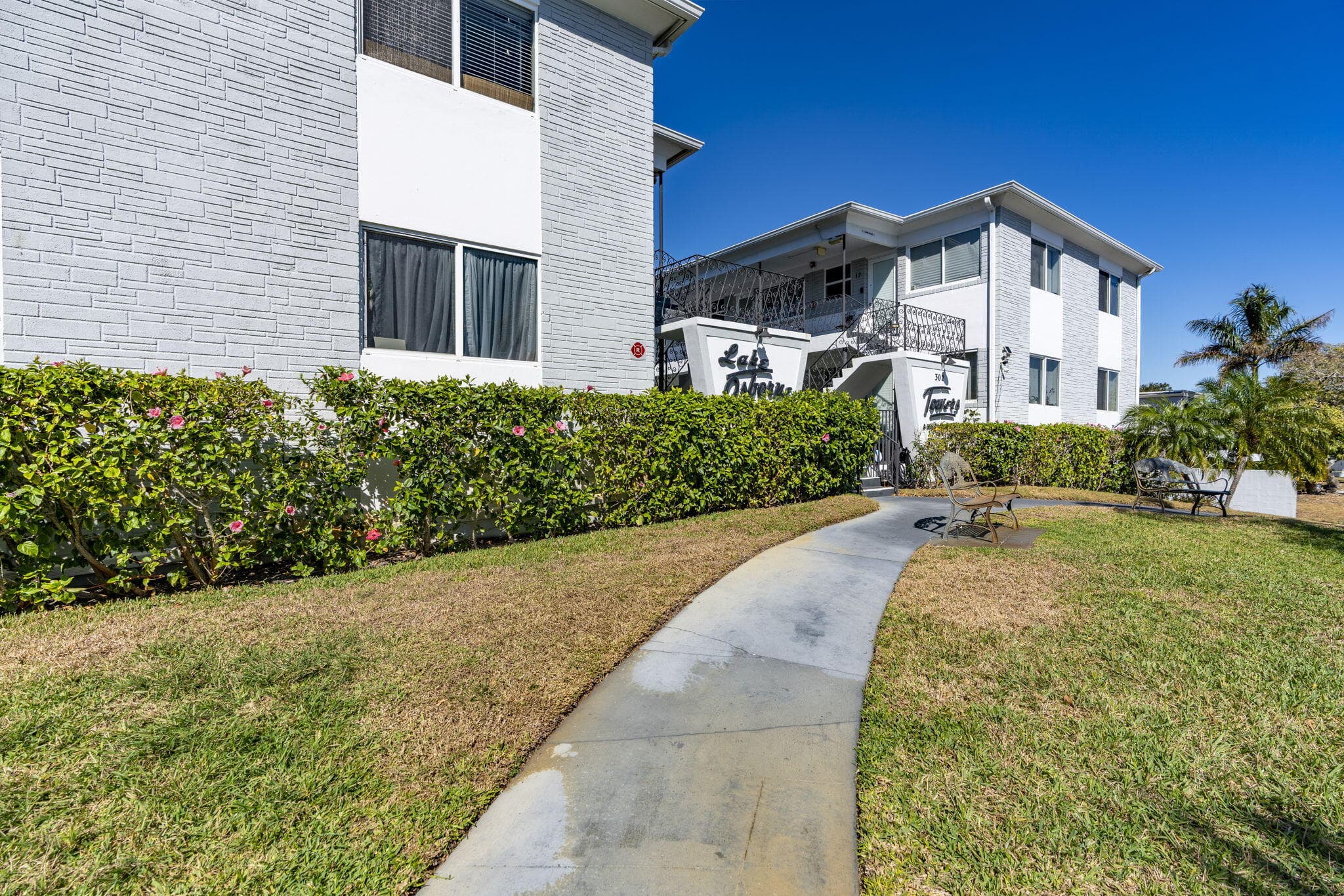 302 Lake Osborne Drive 5, Lake Worth Beach, FL 33461 — photo 3 of 56