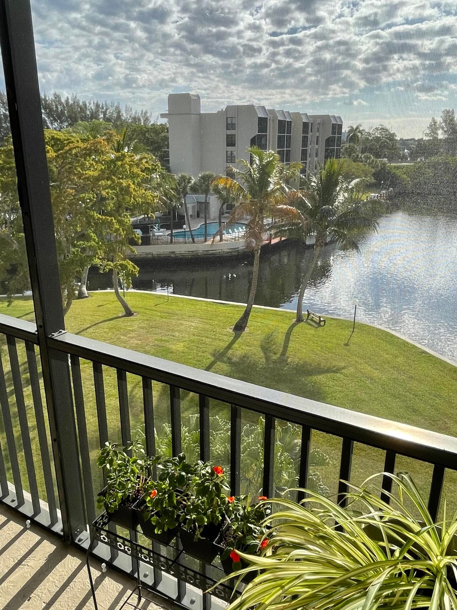 7 Royal Palm Way 507, Boca Raton, FL 33432 — photo 30 of 47