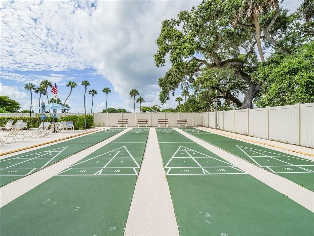 1 Vista Palm Lane 207, Vero Beach, FL 32962 — photo 28 of 36