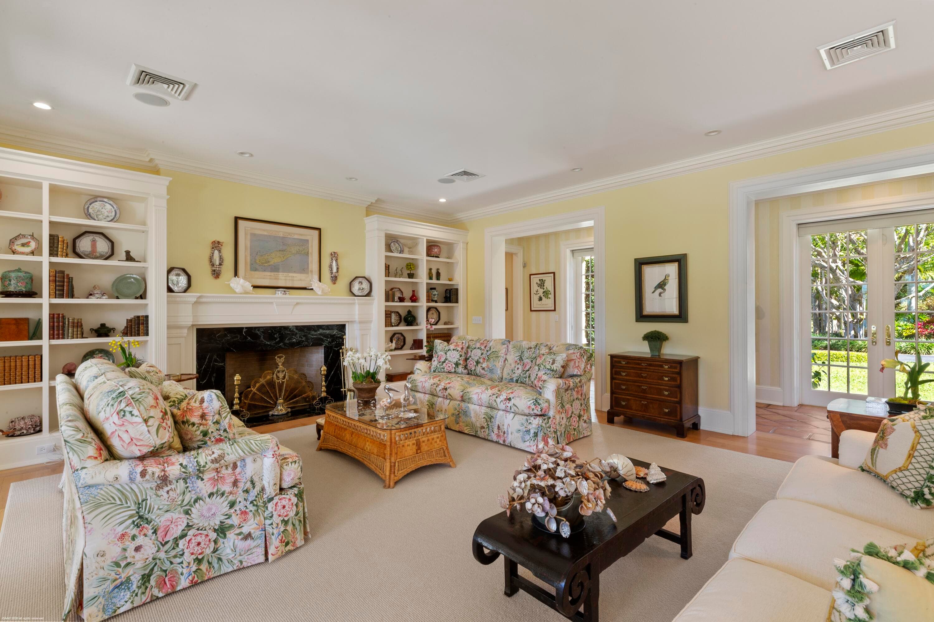 228 S Beach Road, Jupiter Island, FL 33455 — photo 11 of 40