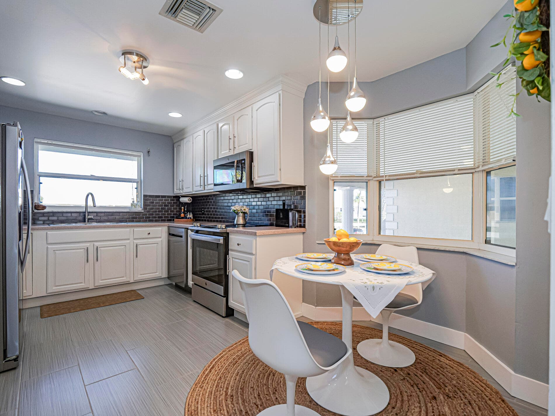 675 W Lake Jasmine Circle 206, Vero Beach, FL 32962 — photo 25 of 49