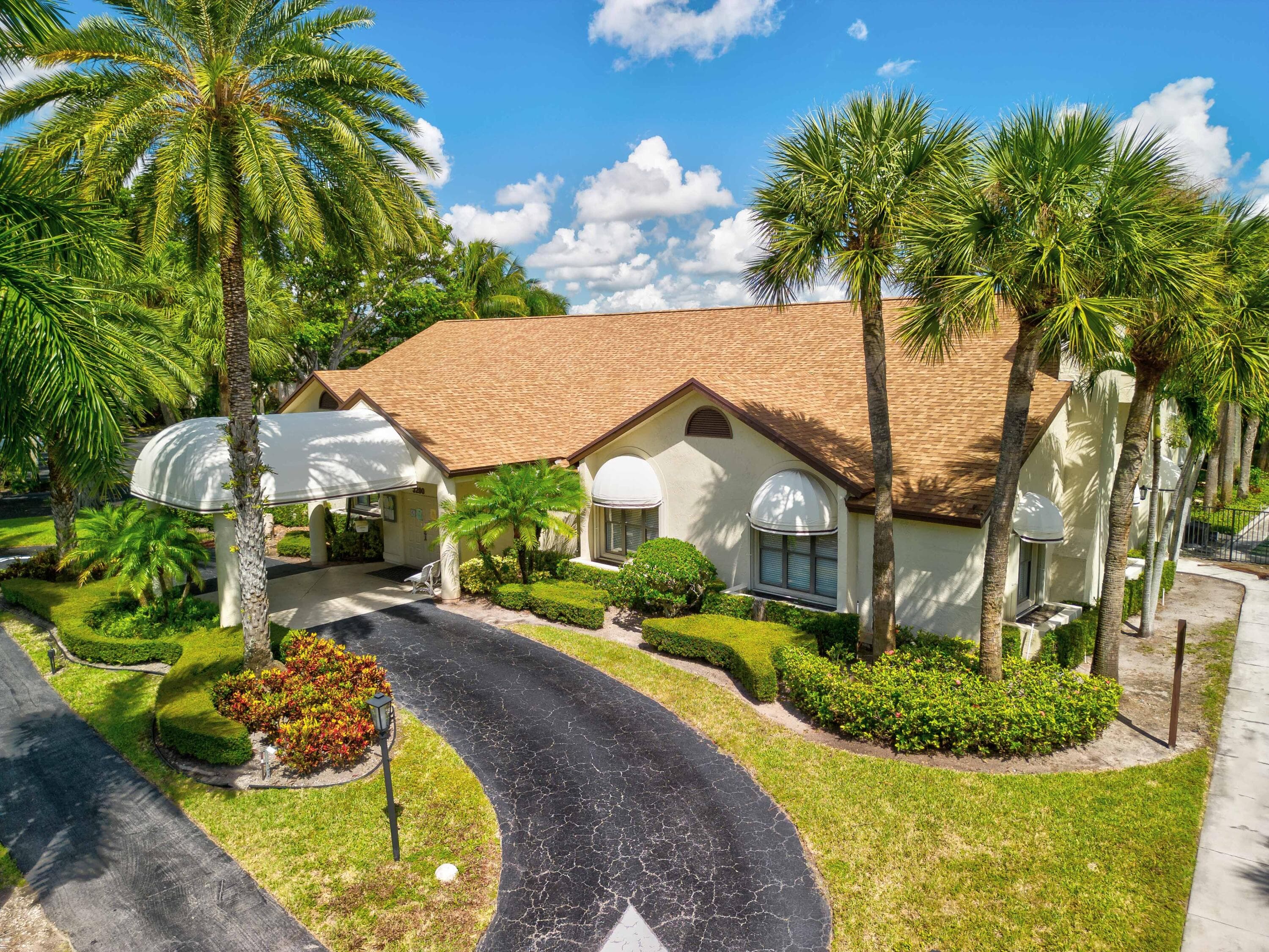 3237 Perimeter Drive 2512, Greenacres, FL 33467 — photo 18 of 33