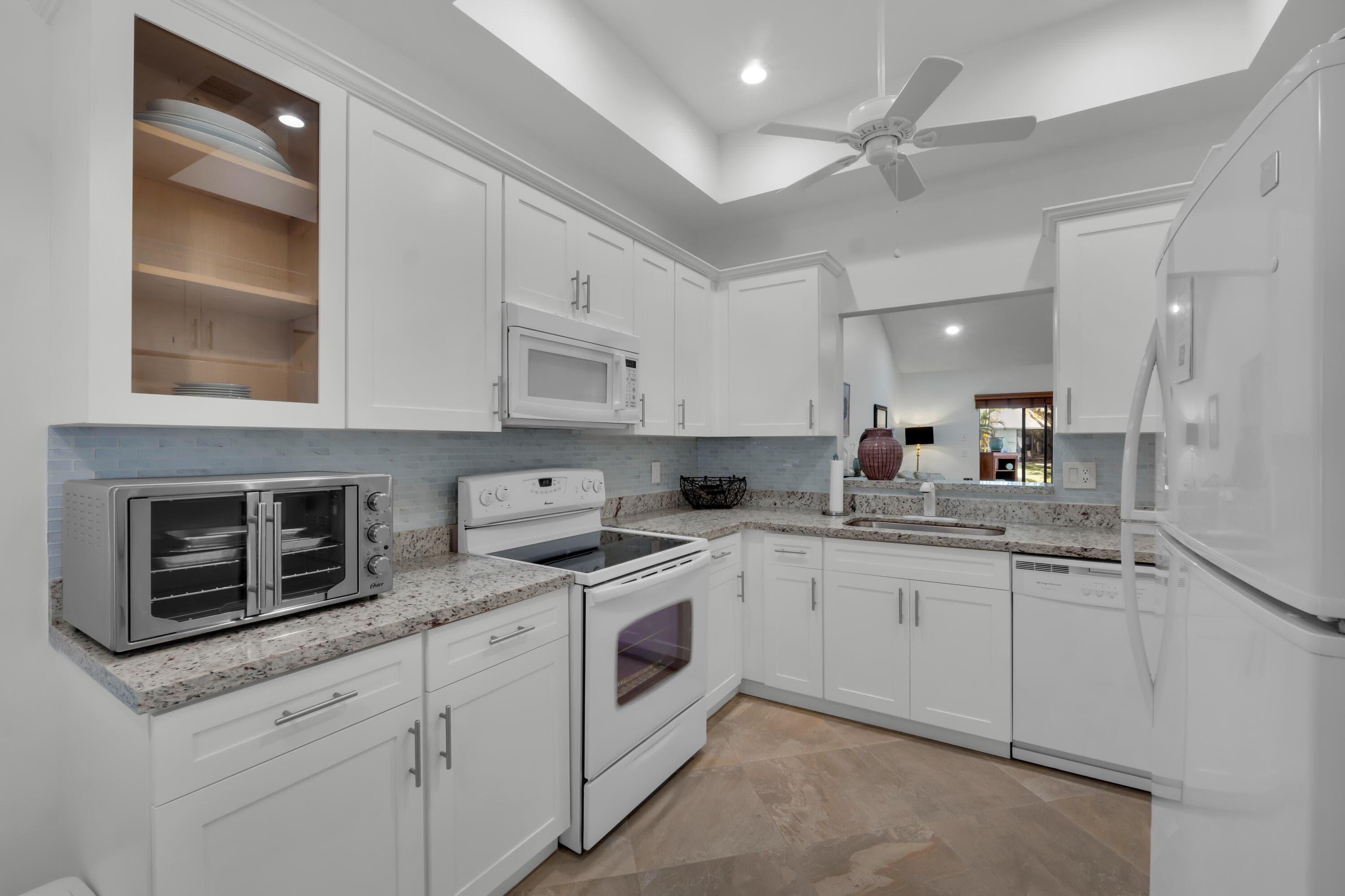 10980 Lake Front Place, Boca Raton, FL 33498 — photo 9 of 43