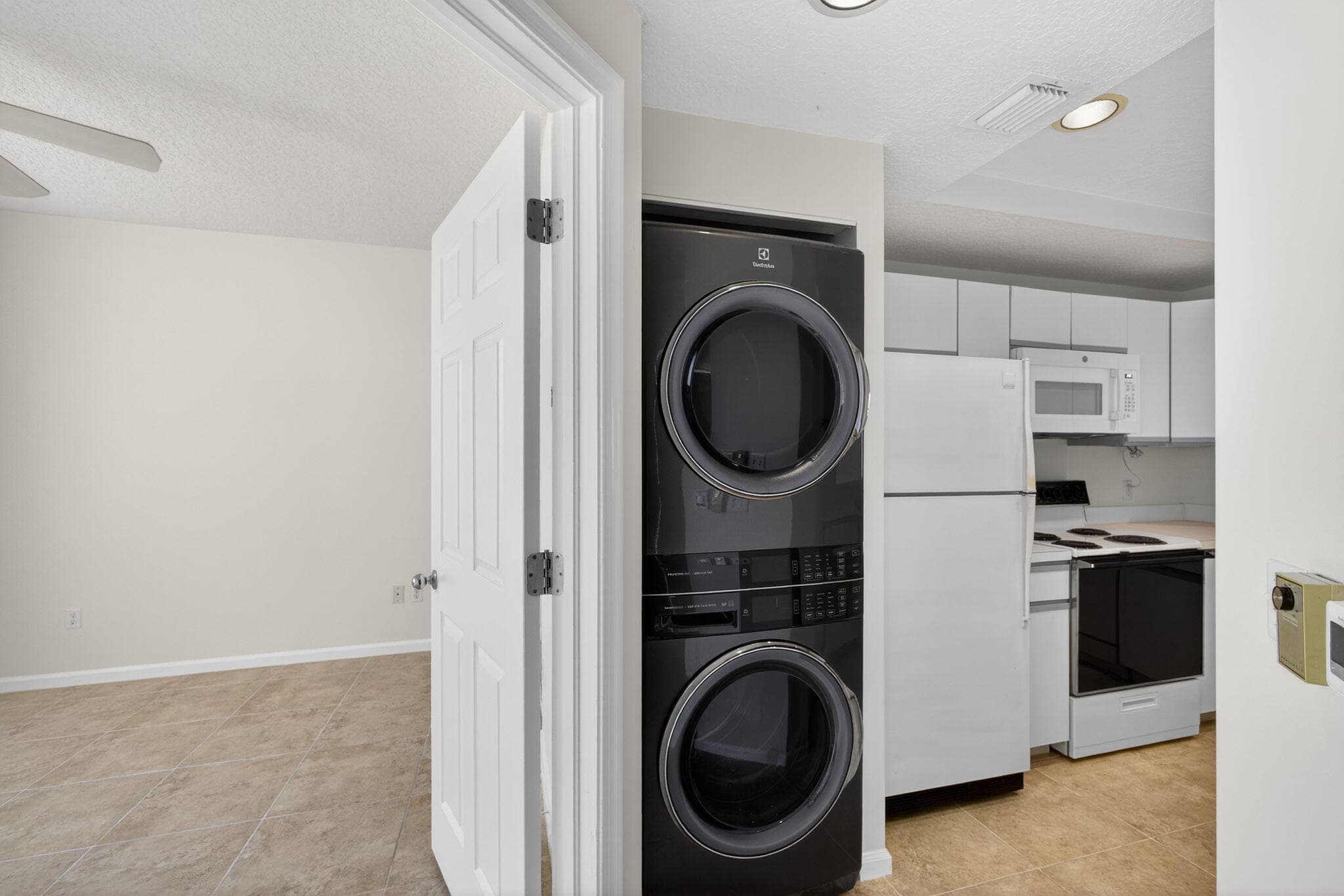 101 Muirfield Court 101d, Jupiter, FL 33458 — photo 12 of 60