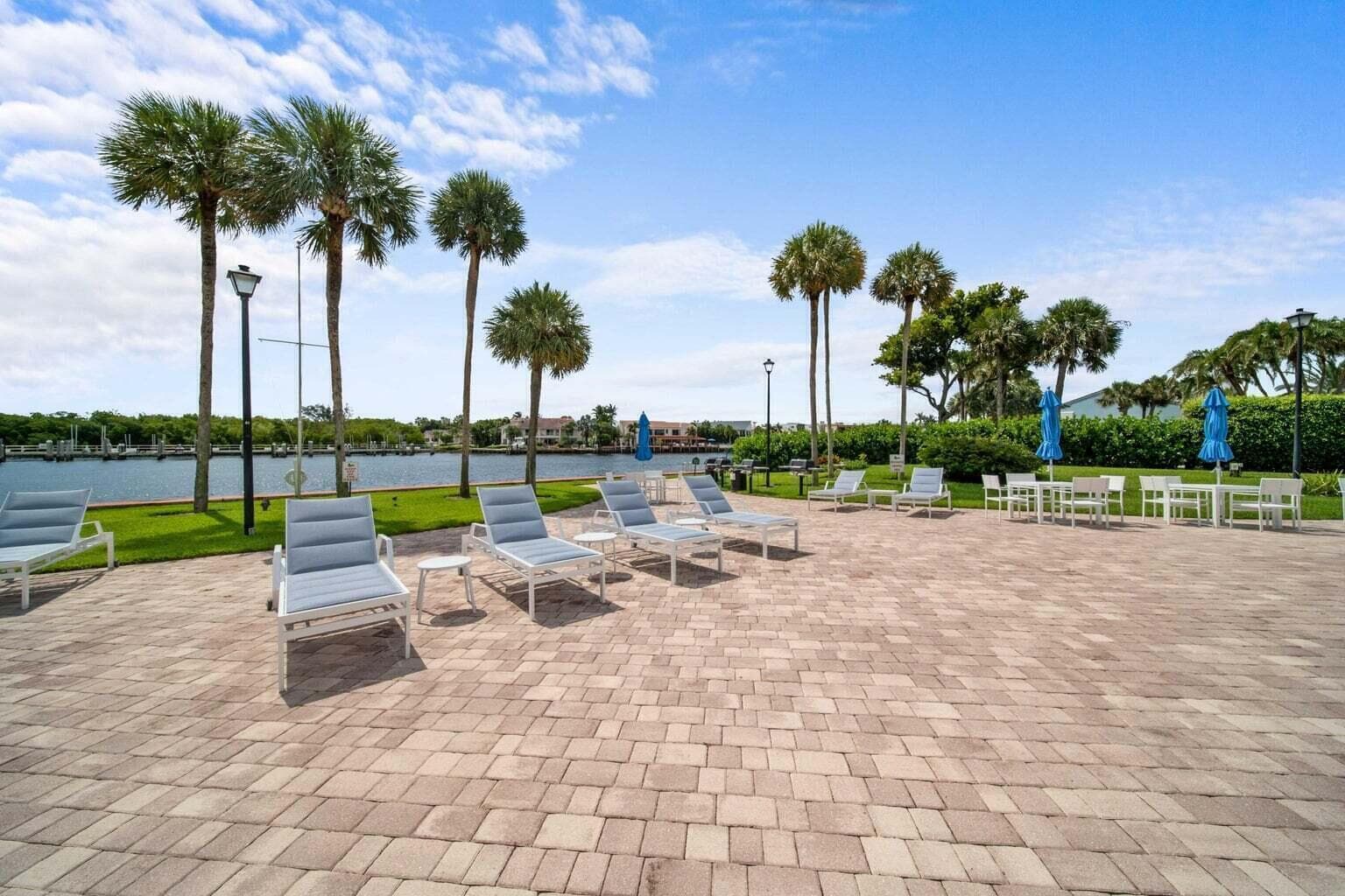 899 Jeffery Street 214, Boca Raton, FL 33487 — photo 44 of 61