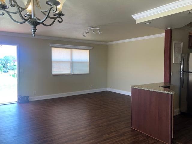 662 Saxony Trail N, Delray Beach, FL 33446 — photo 2 of 30