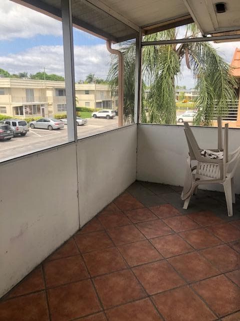 662 Saxony Trail N, Delray Beach, FL 33446 — photo 14 of 30