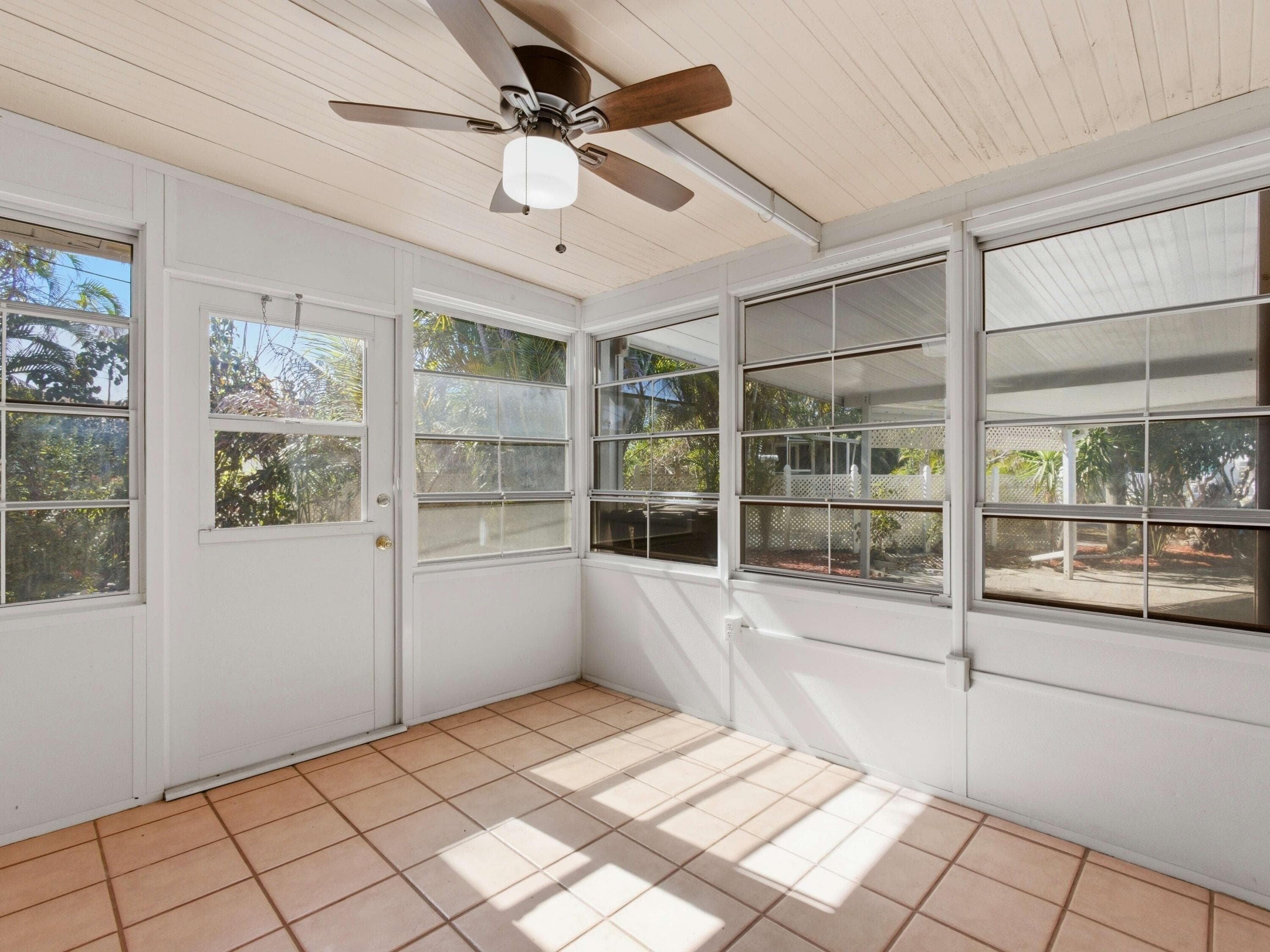 8903 Oak Street, Boynton Beach, FL 33436 — photo 31 of 41