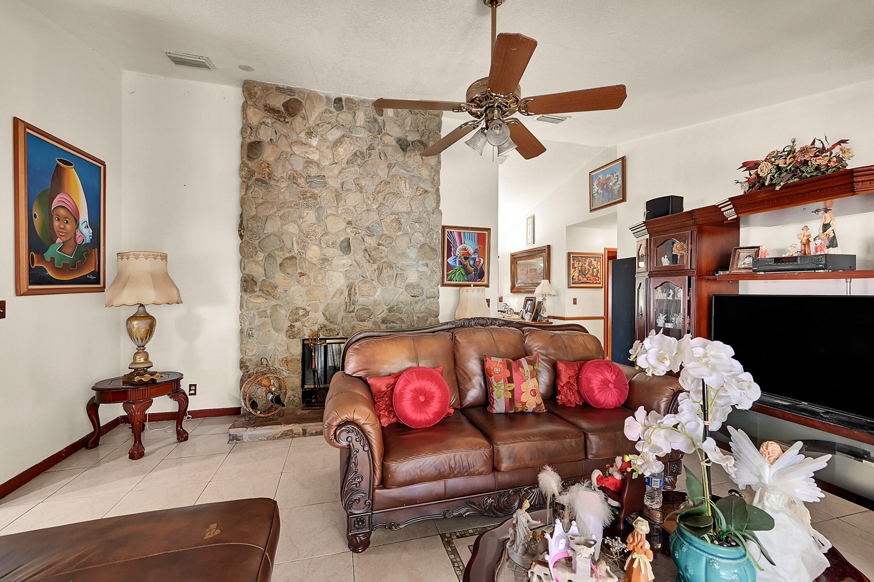 5172 NW 84th Road, Coral Springs, FL 33067 — photo 18 of 38