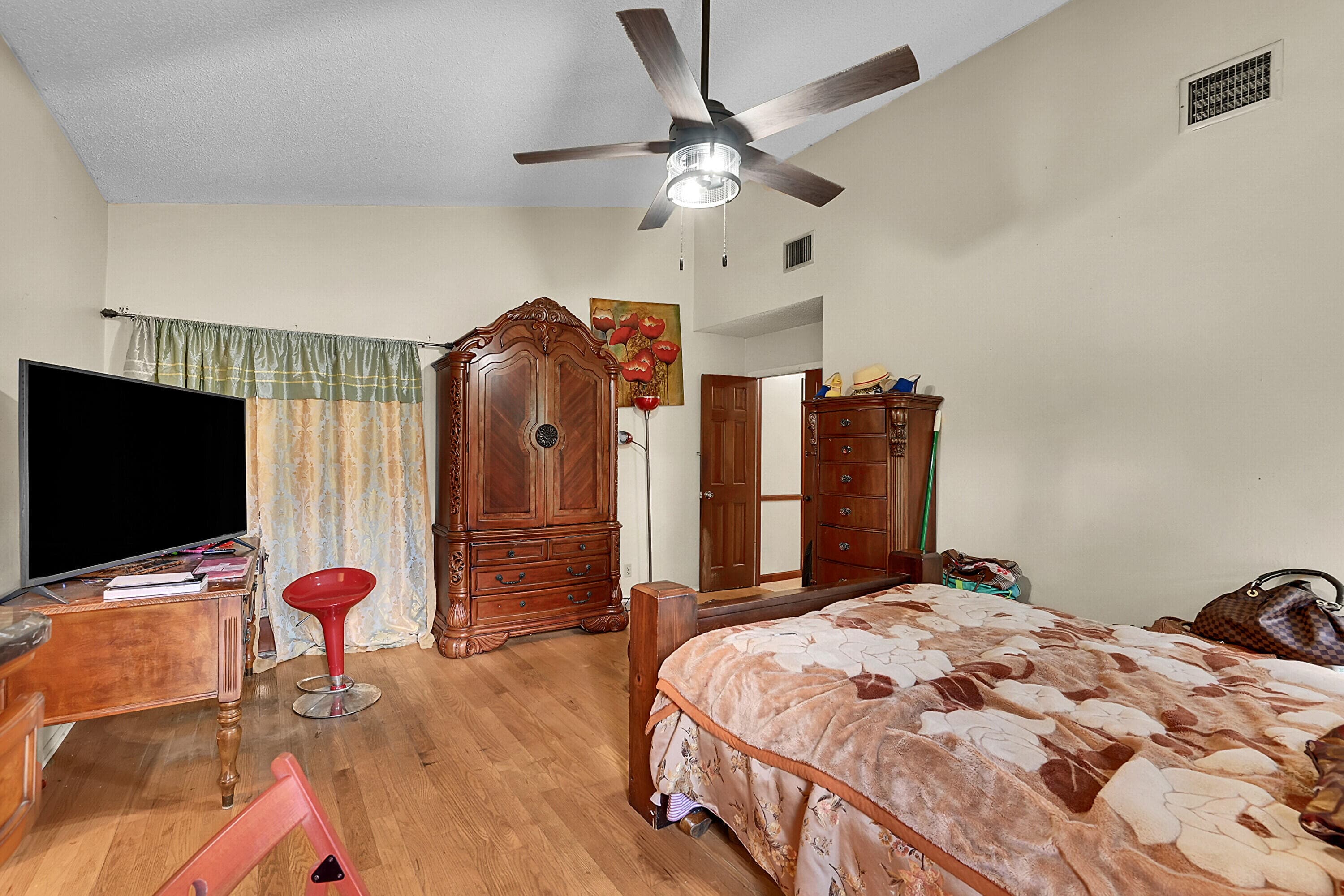 5172 NW 84th Road, Coral Springs, FL 33067 — photo 24 of 38
