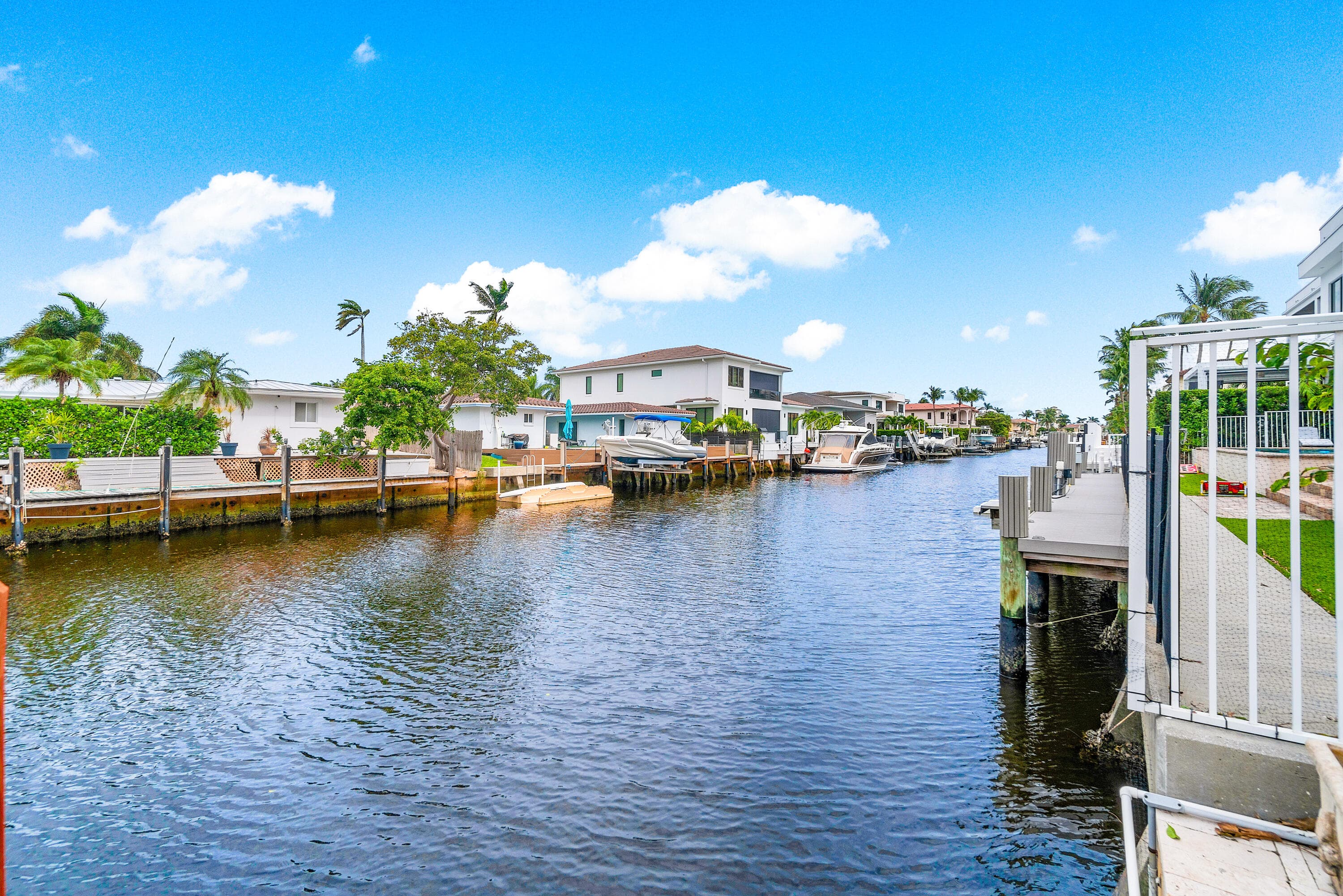 711 NE 69th Street, Boca Raton, FL 33487 — photo 5 of 34