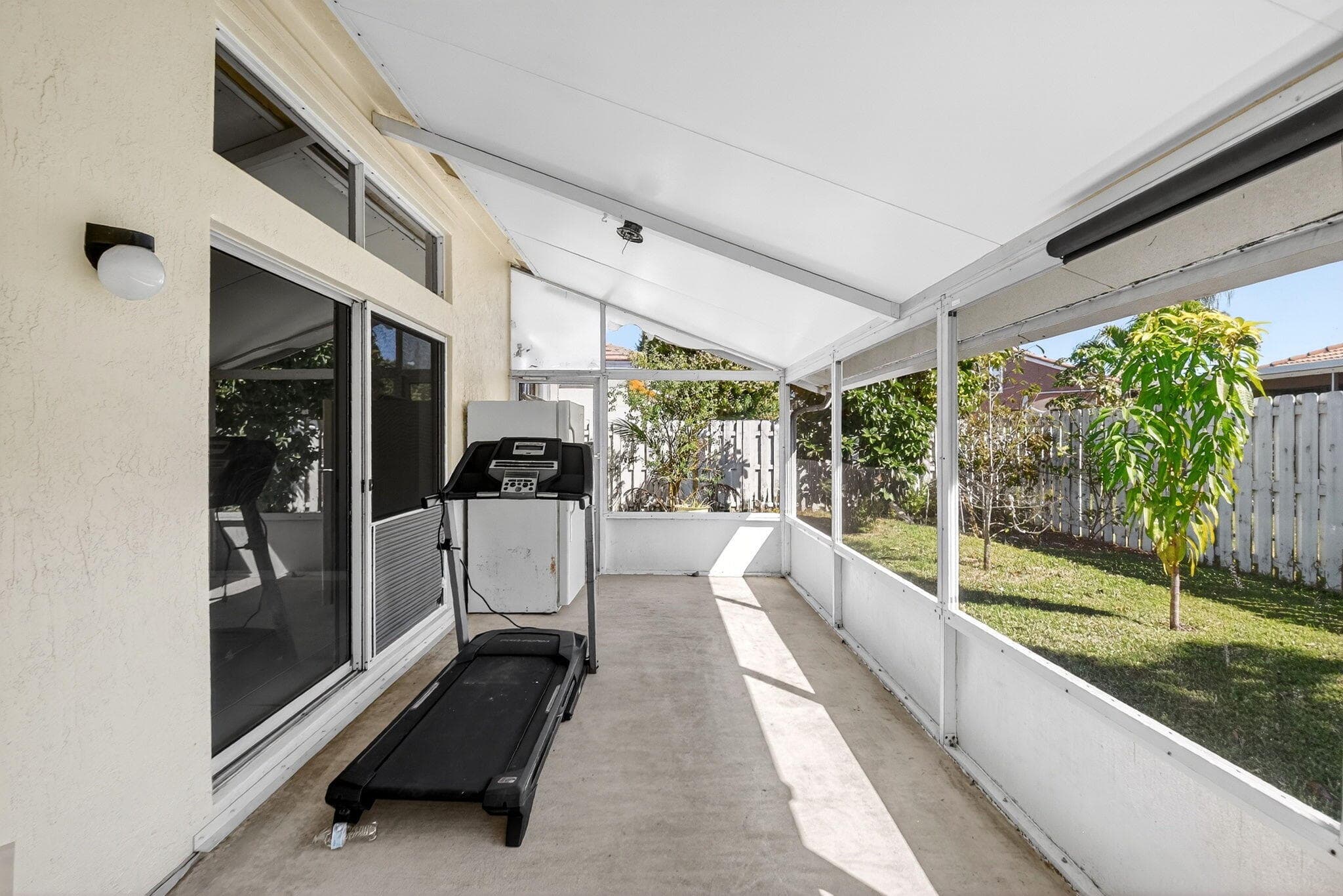 6778 Las Colinas Street, Lake Worth, FL 33463 — photo 39 of 84