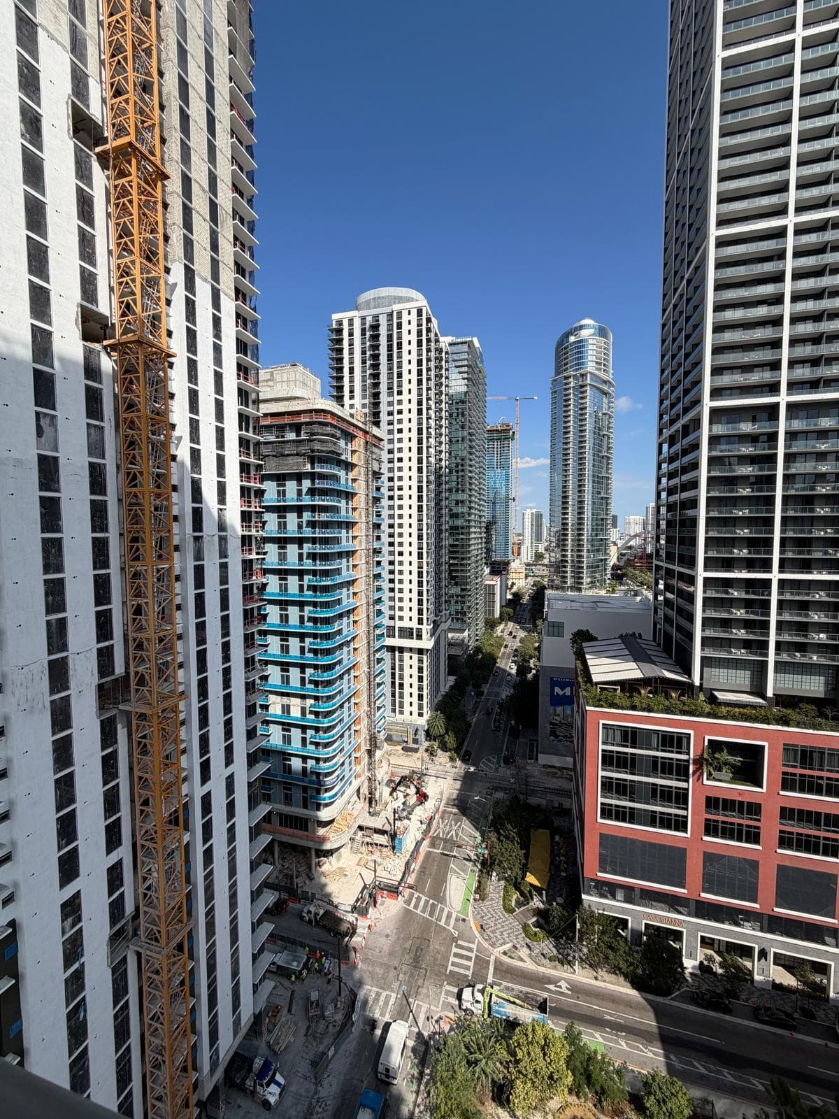 121 NE 5th Street 2309, Miami, FL 33132 — photo 11 of 52