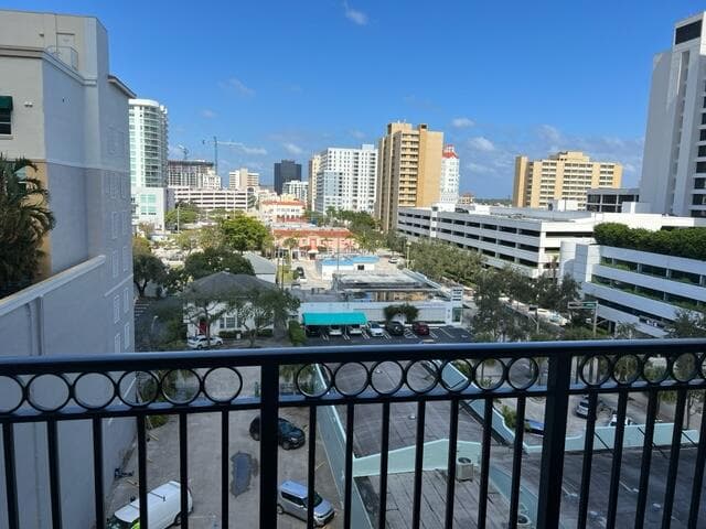 600 S Dixie Highway 752, West Palm Beach, FL 33401 — photo 5 of 30