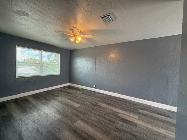 1913 Division Avenue, West Palm Beach, FL 33407 — photo 29 of 39