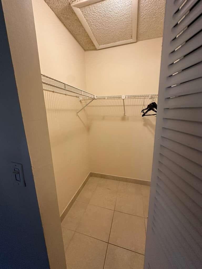 1239 SW 46th Avenue 906, Pompano Beach, FL 33069 — photo 13 of 23