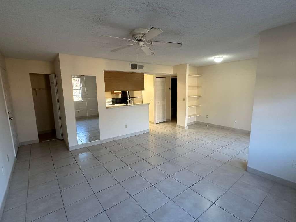 1239 SW 46th Avenue 906, Pompano Beach, FL 33069 — photo 3 of 23