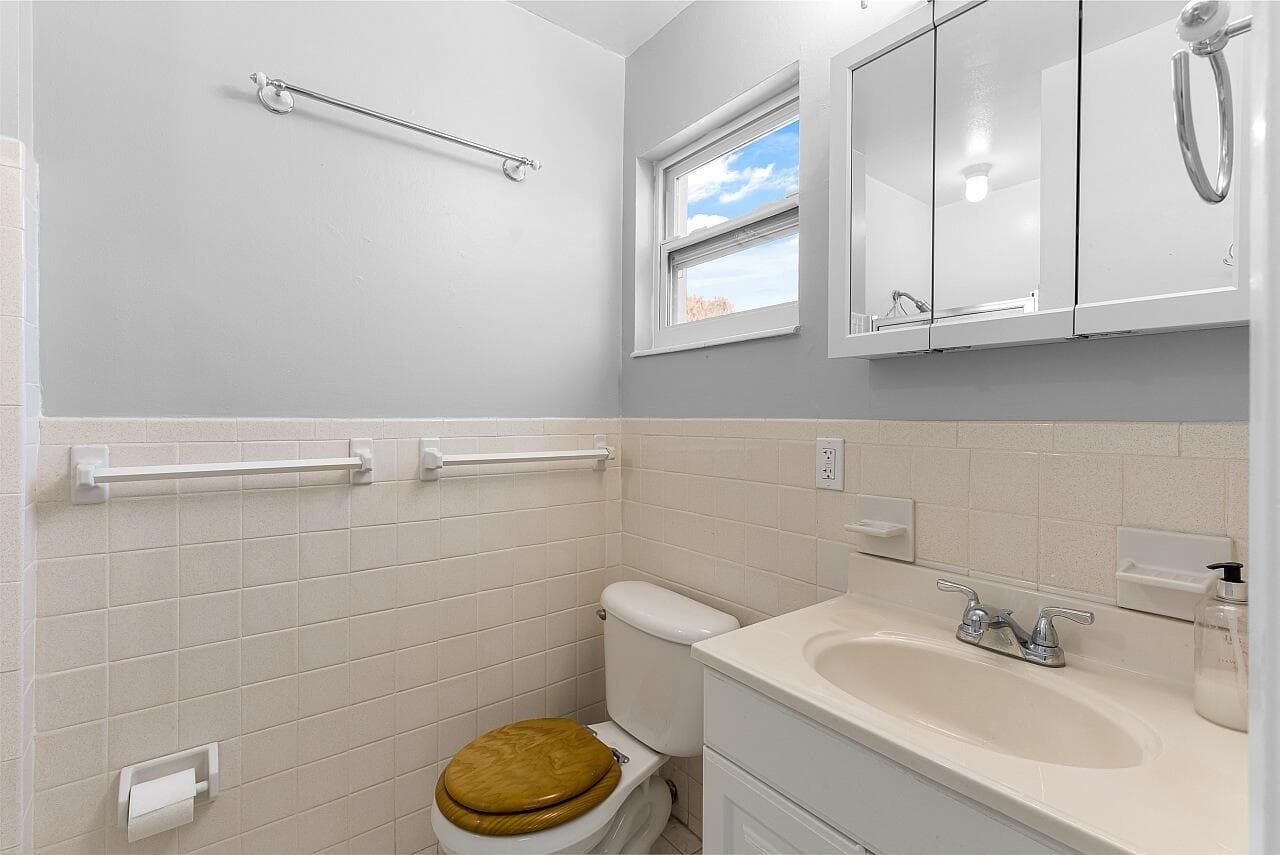 45 1st Court SW, Vero Beach, FL 32962 — photo 22 of 34