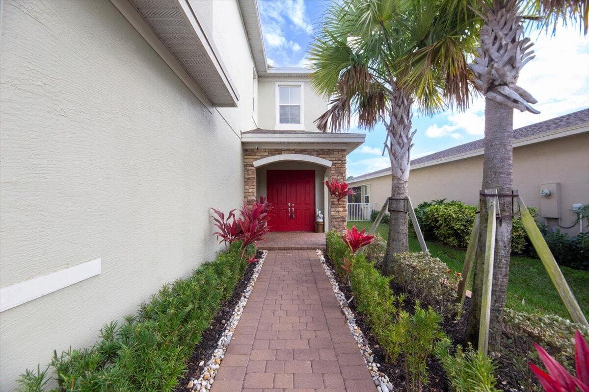 1700 NW Vivanco Street, Port St. Lucie, FL 34986 — photo 5 of 86