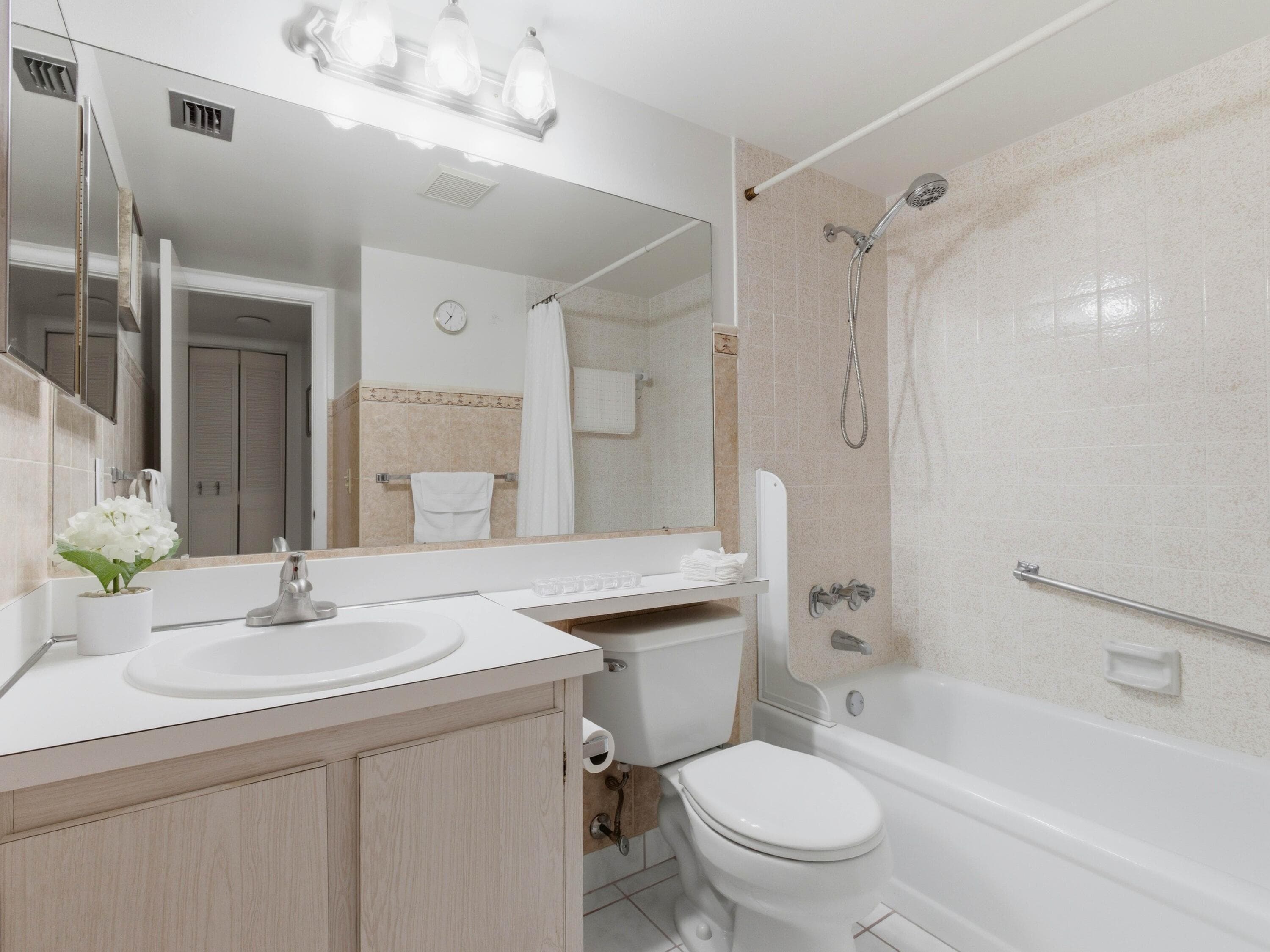 331 Knotty Pine Circle D-2, Greenacres, FL 33463 — photo 24 of 42