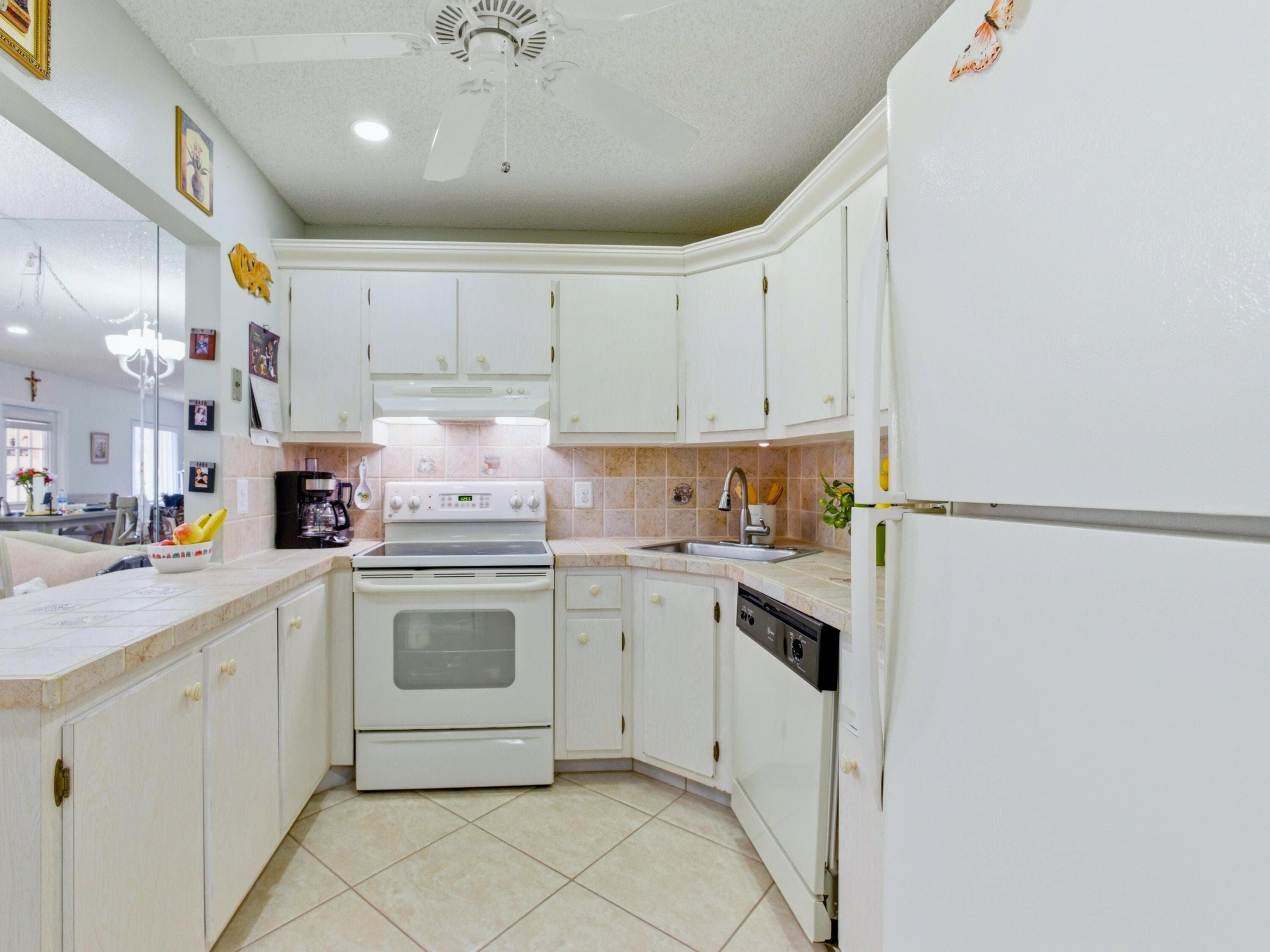 331 Knotty Pine Circle D-2, Greenacres, FL 33463 — photo 20 of 42
