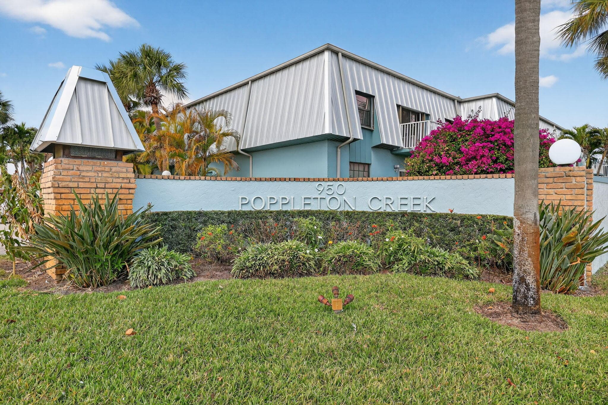 950 S Kanner Highway 603, Stuart, FL 34994 — photo 31 of 31