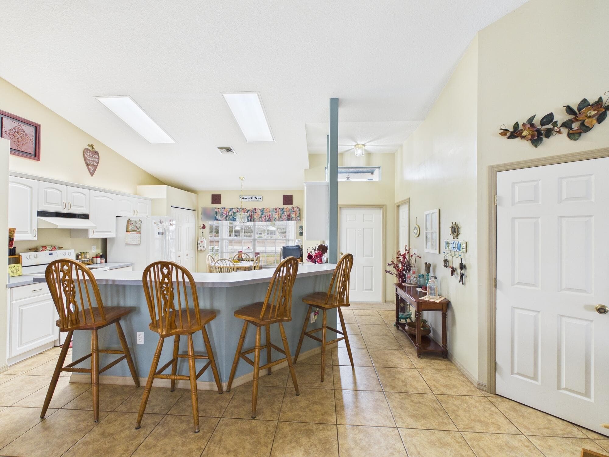 8525 SW 9th Street, Okeechobee, FL 34974 — photo 19 of 68