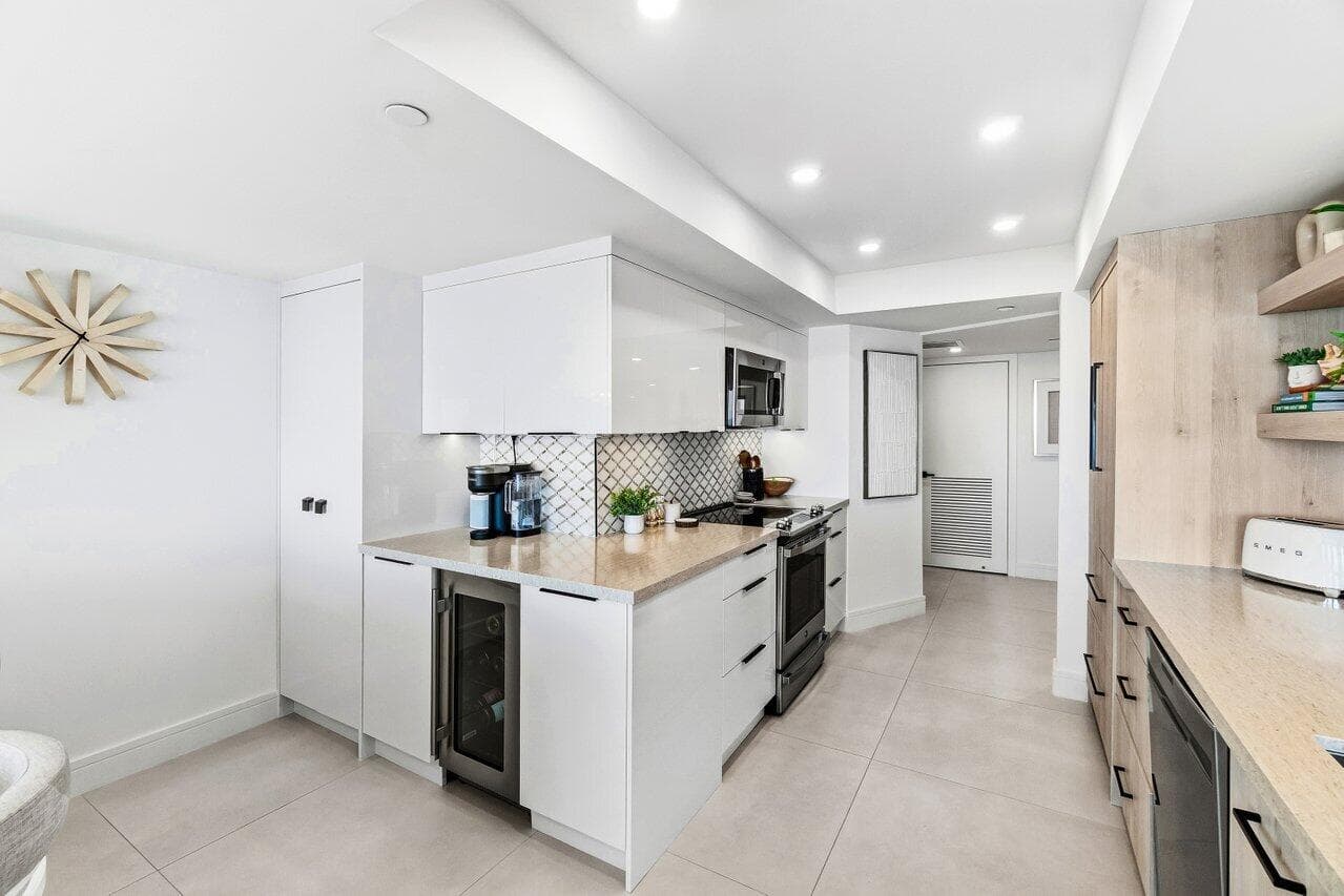 4001 N Ocean Boulevard 907, Boca Raton, FL 33431 — photo 15 of 58