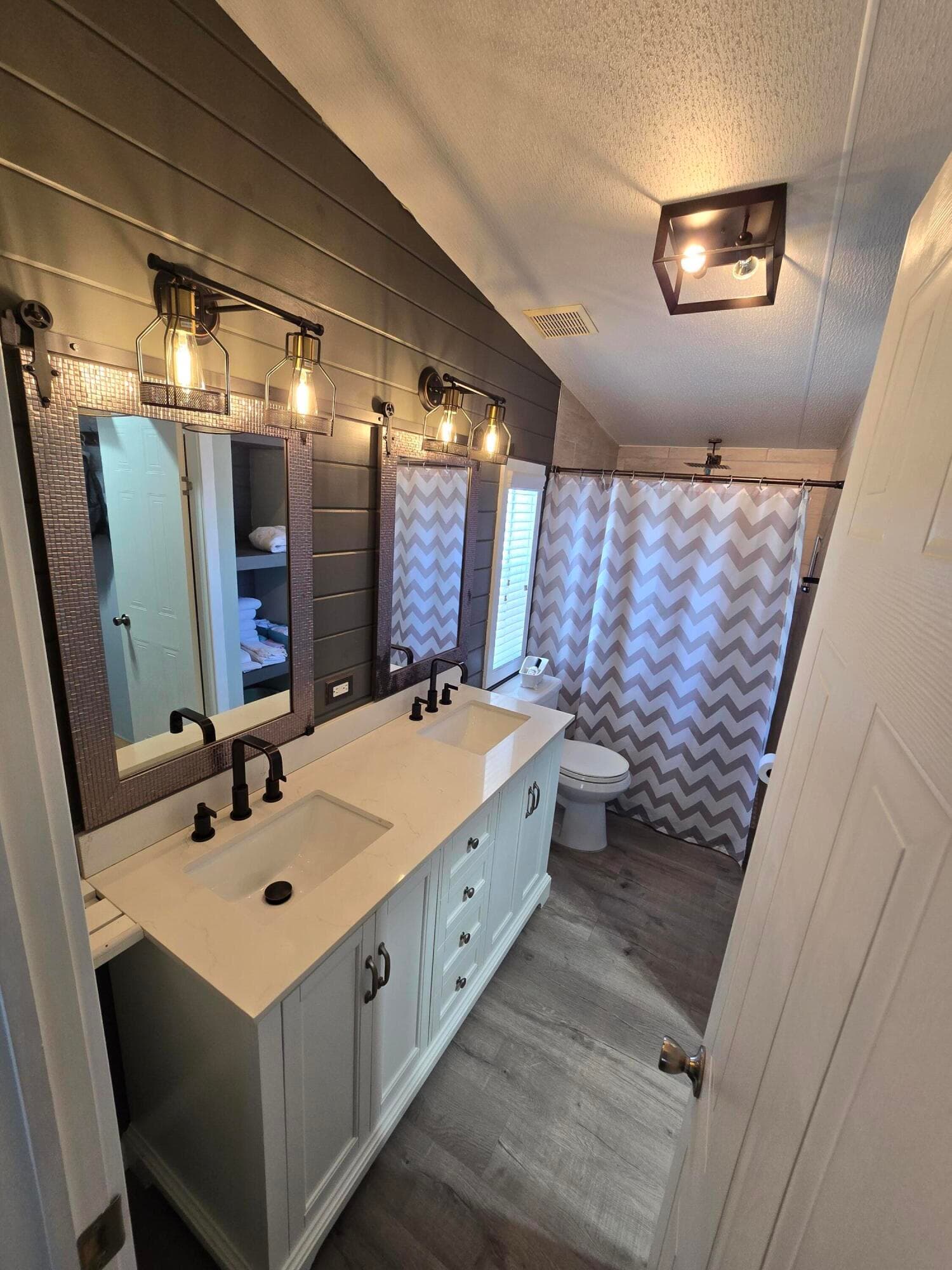 5192 Amy Lane, Fort Pierce, FL 34946 — photo 18 of 35