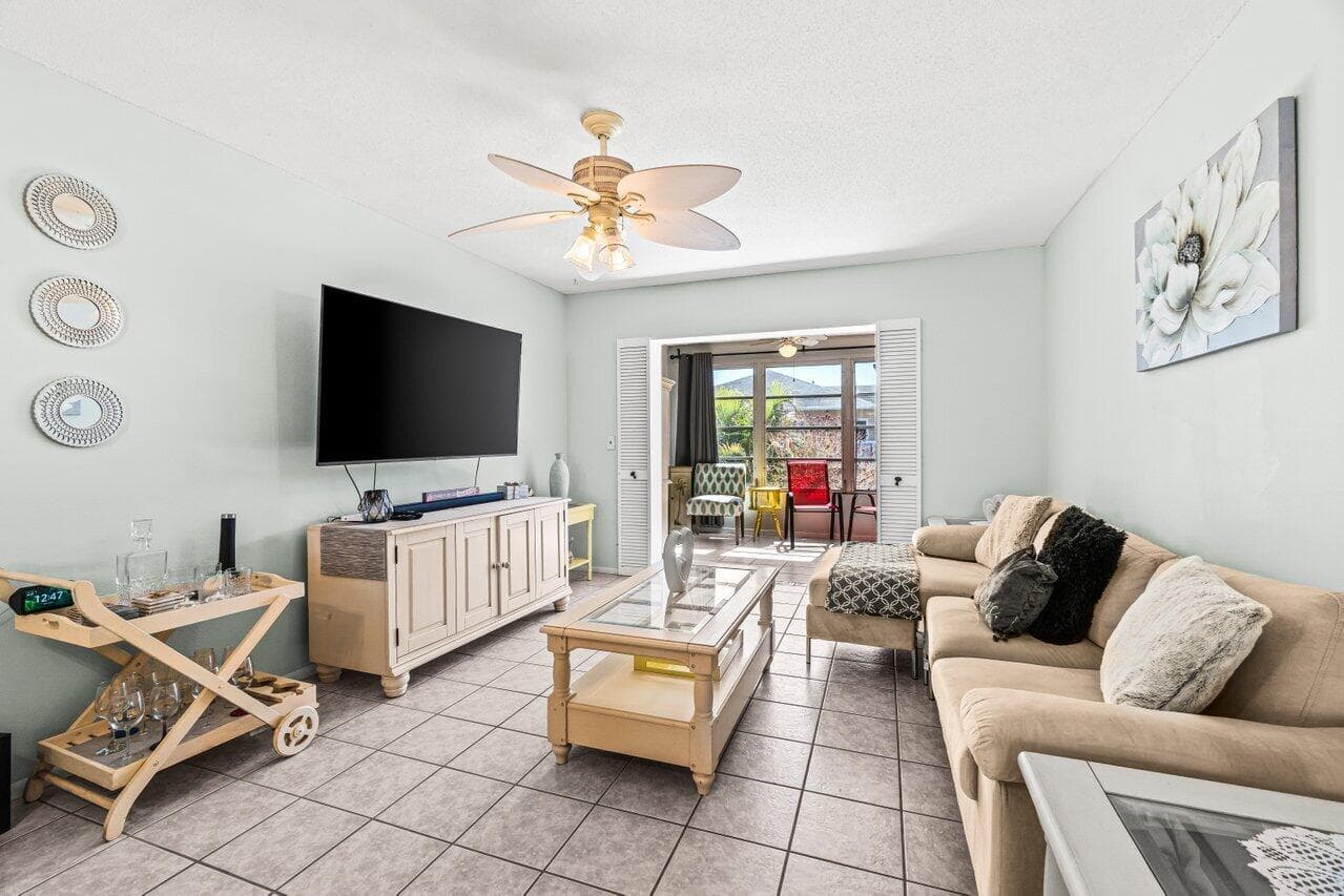 2121 NE 1st Court 202, Boynton Beach, FL 33435 — photo 12 of 28