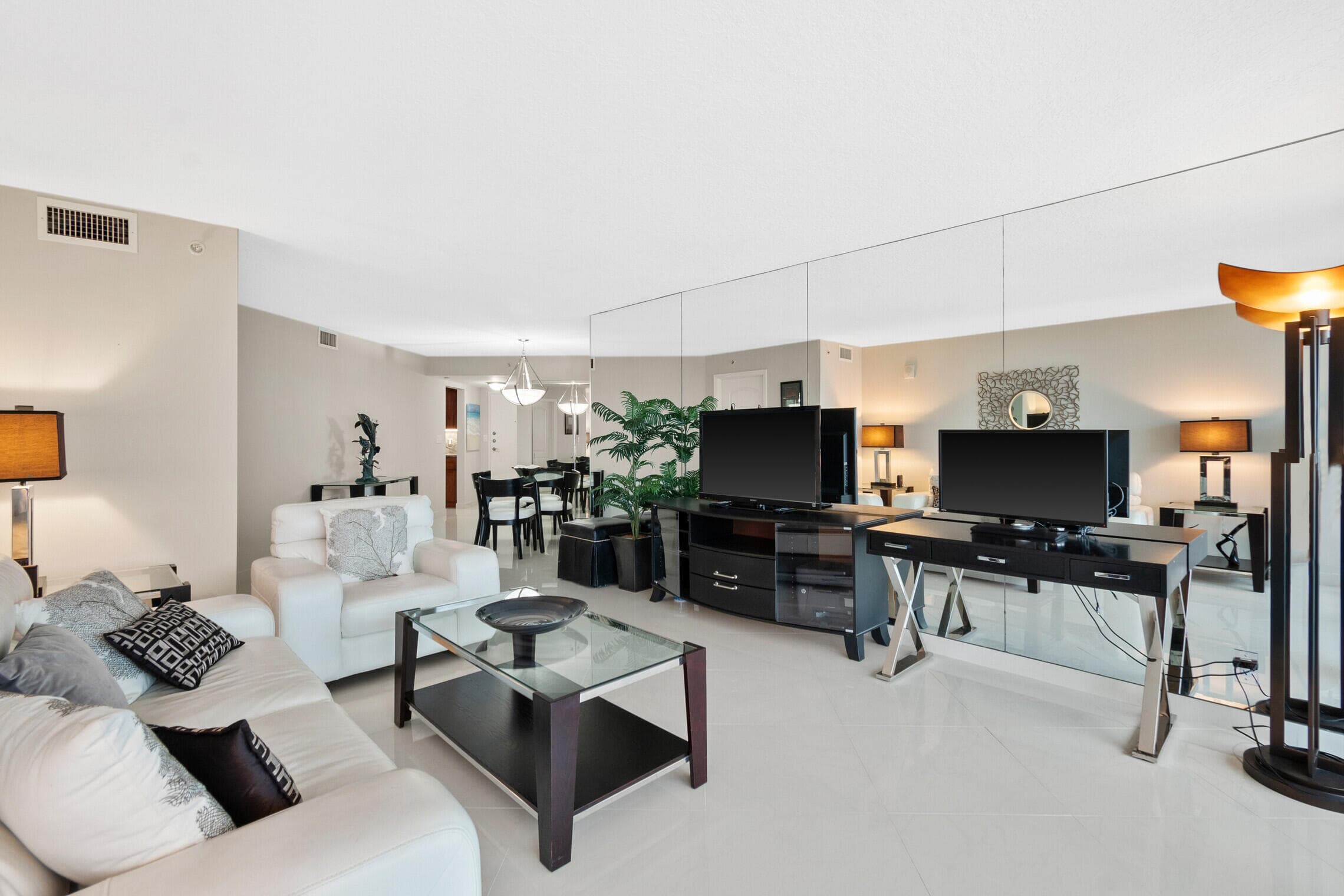 3000 N Ocean Drive 26-B, Singer Island, FL 33404 — photo 2 of 39