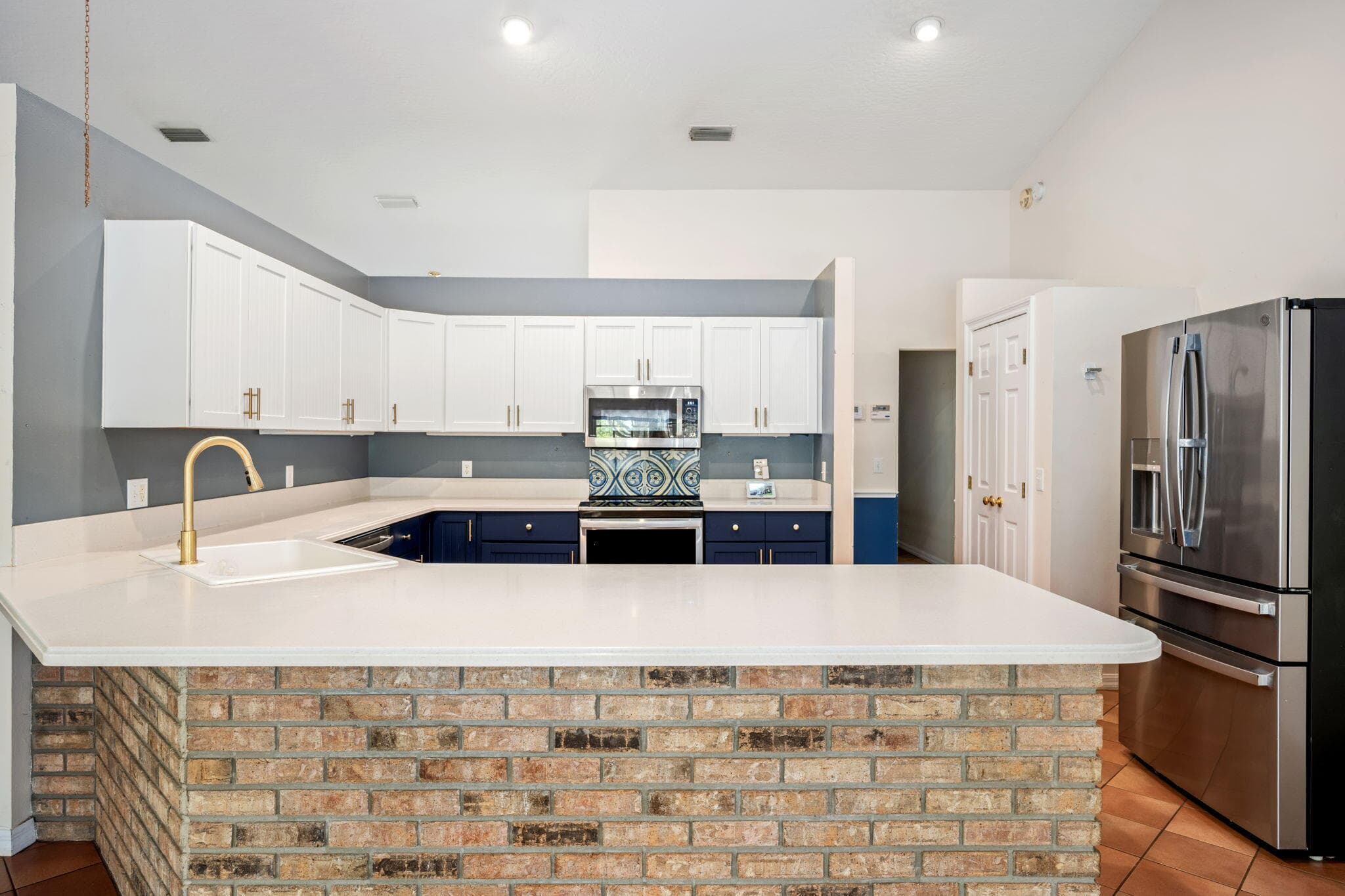 6365 45th Street, Vero Beach, FL 32967 — photo 14 of 43