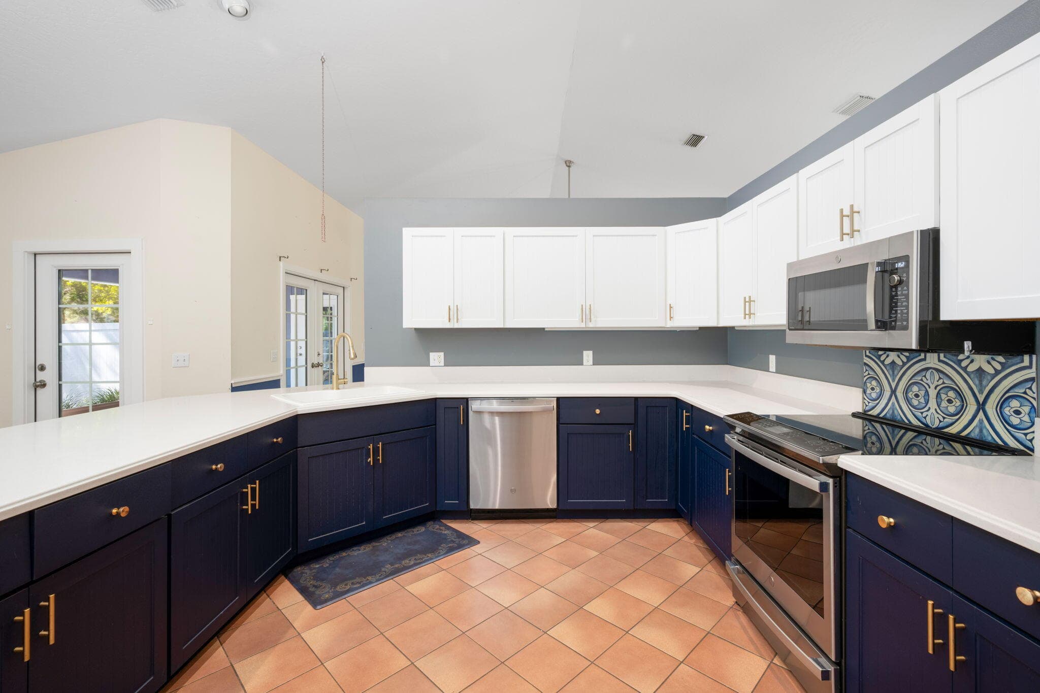 6365 45th Street, Vero Beach, FL 32967 — photo 15 of 43