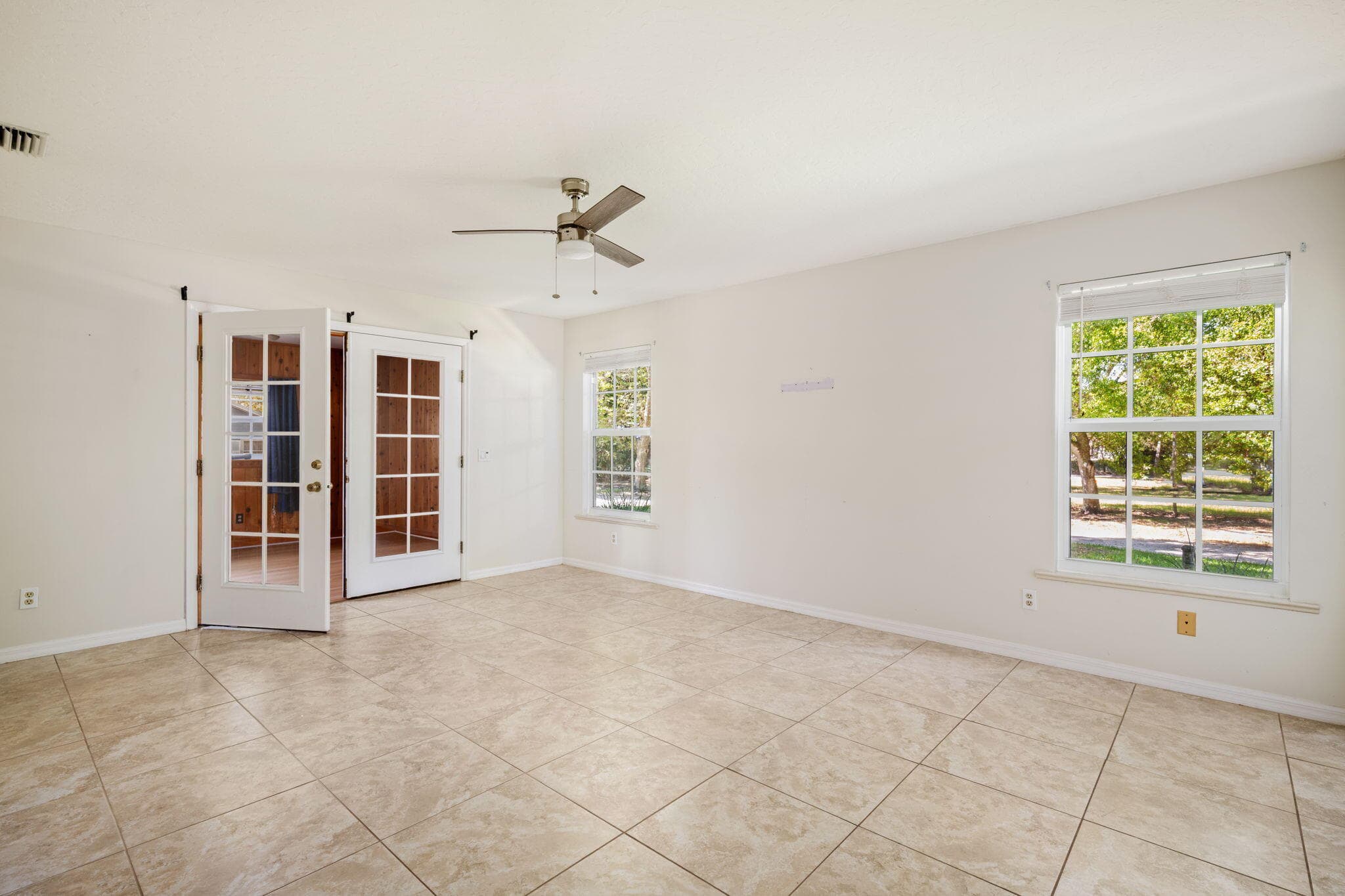 6365 45th Street, Vero Beach, FL 32967 — photo 18 of 43