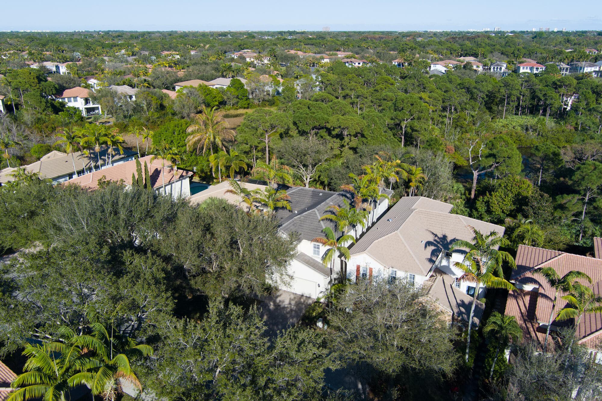 957 Mill Creek Drive, Palm Beach Gardens, FL 33410 — photo 36 of 48