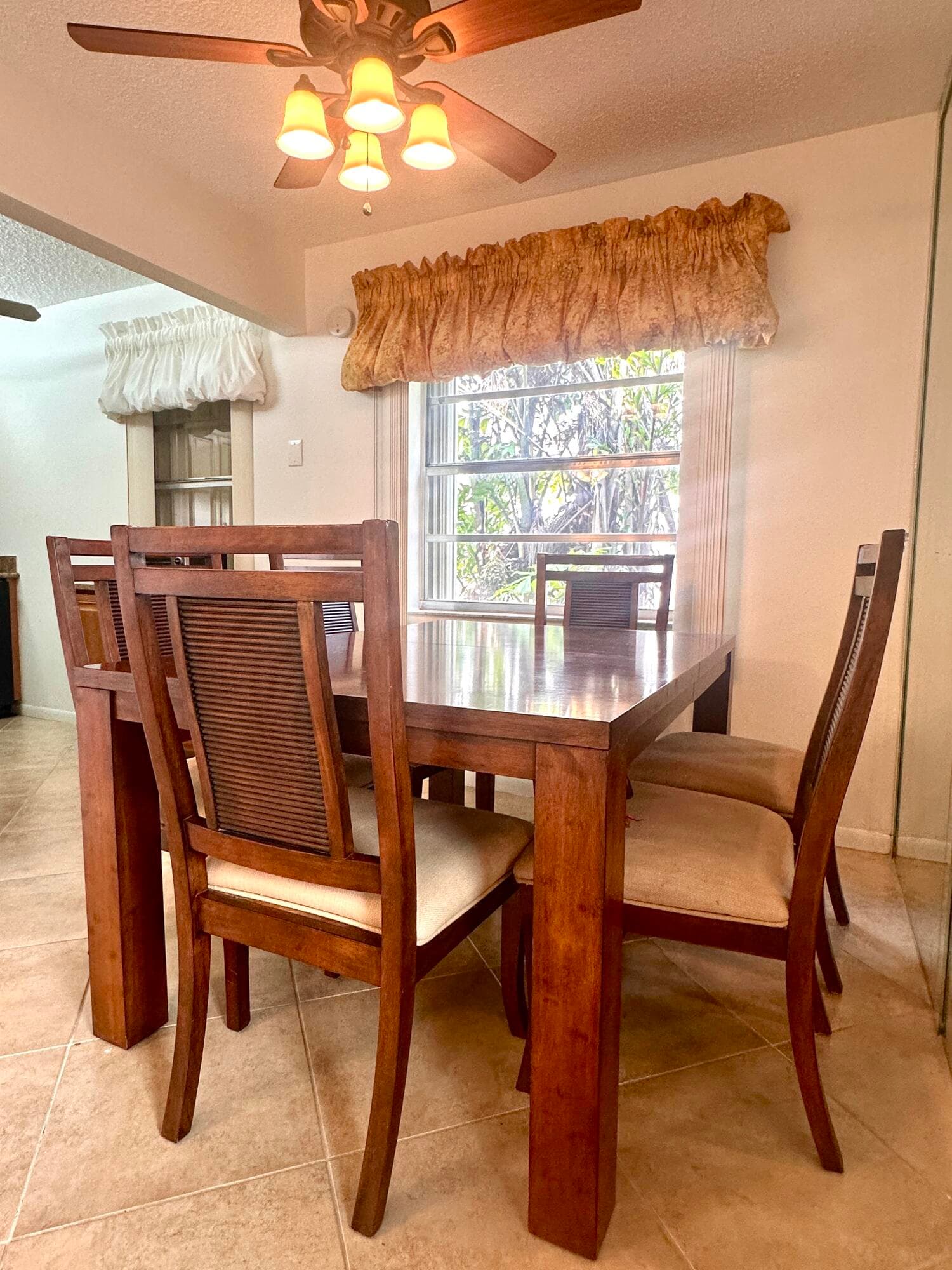 750 Burgundy P, Delray Beach, FL 33484 — photo 11 of 40