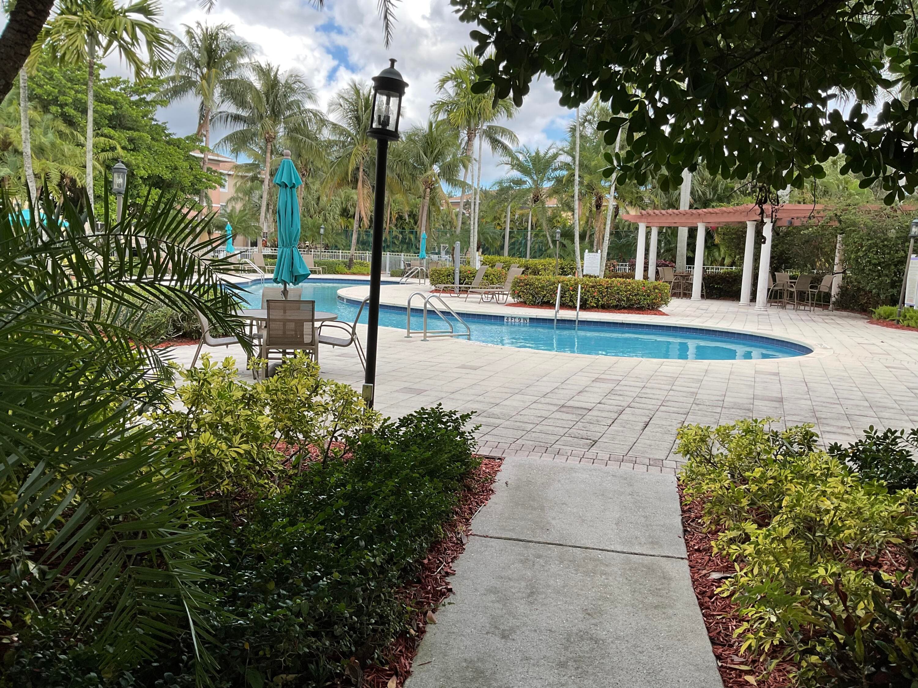 6505 Emerald Dunes Drive 204, West Palm Beach, FL 33411 — photo 25 of 28