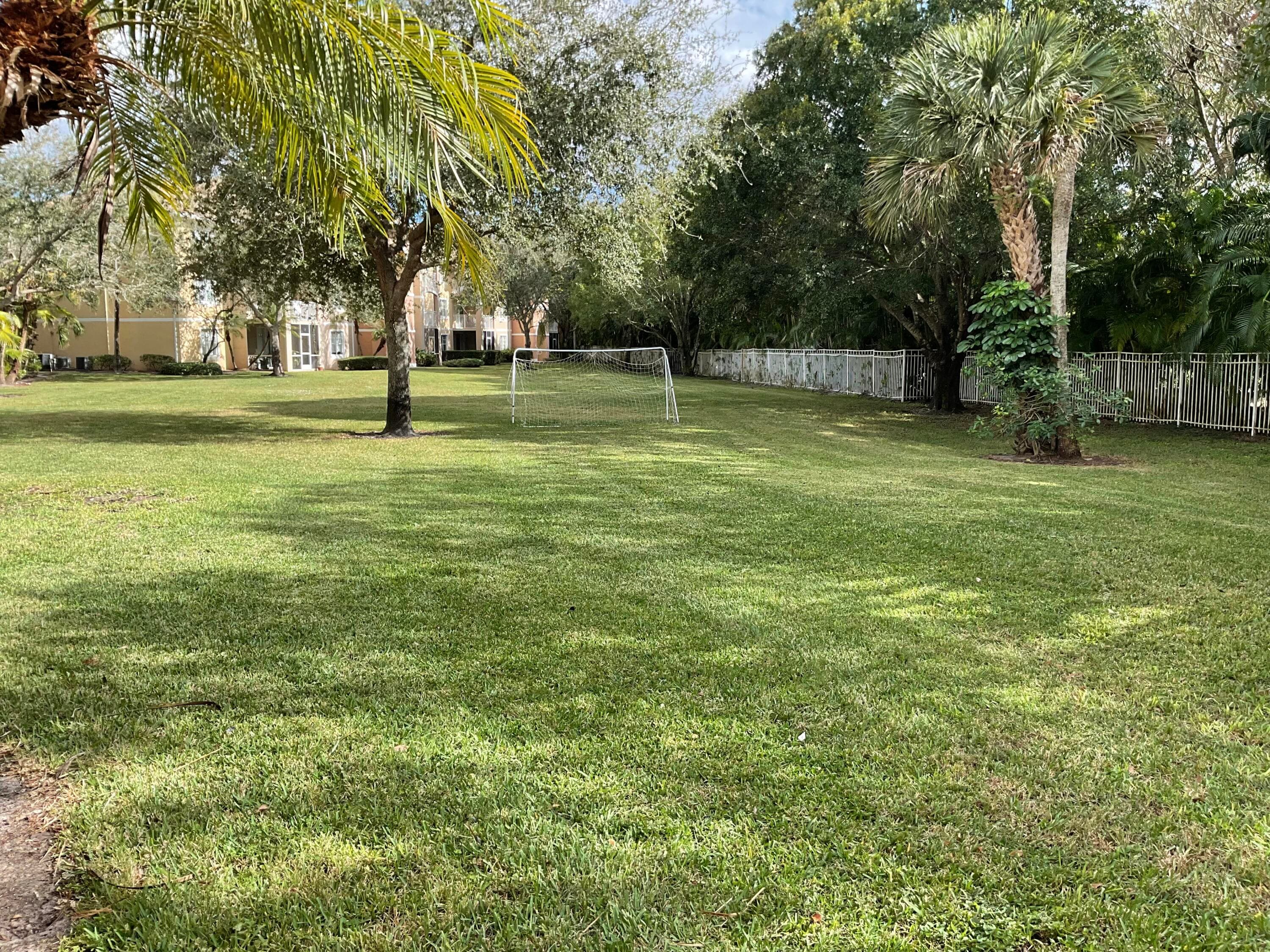 6505 Emerald Dunes Drive 204, West Palm Beach, FL 33411 — photo 28 of 28