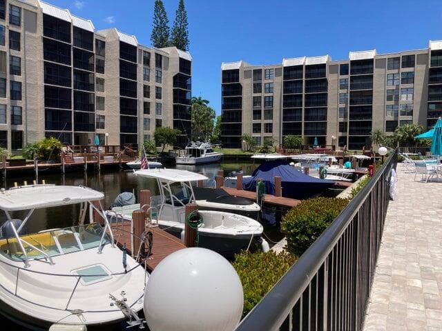 6 Royal Palm Way 310, Boca Raton, FL 33432 — photo 24 of 37