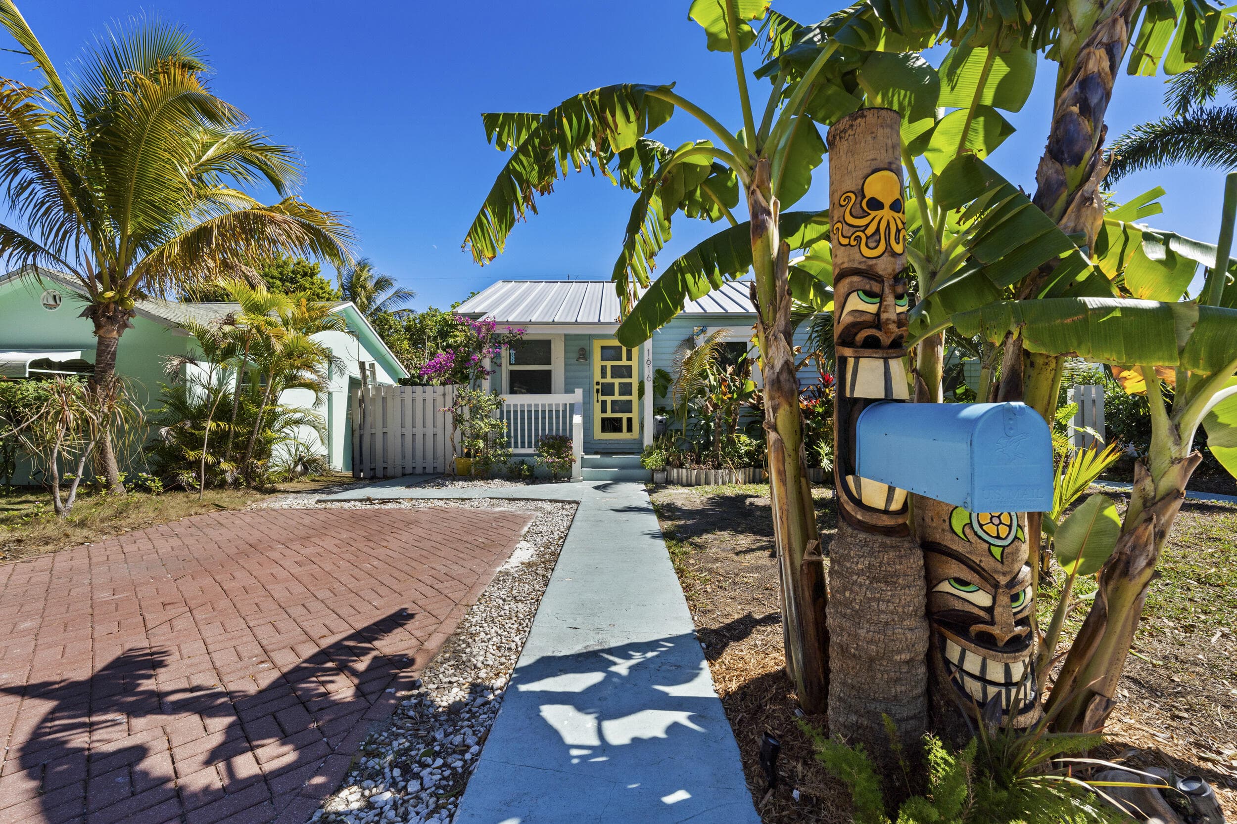 1616 N N Street N, Lake Worth Beach, FL 33460 — photo 2 of 35