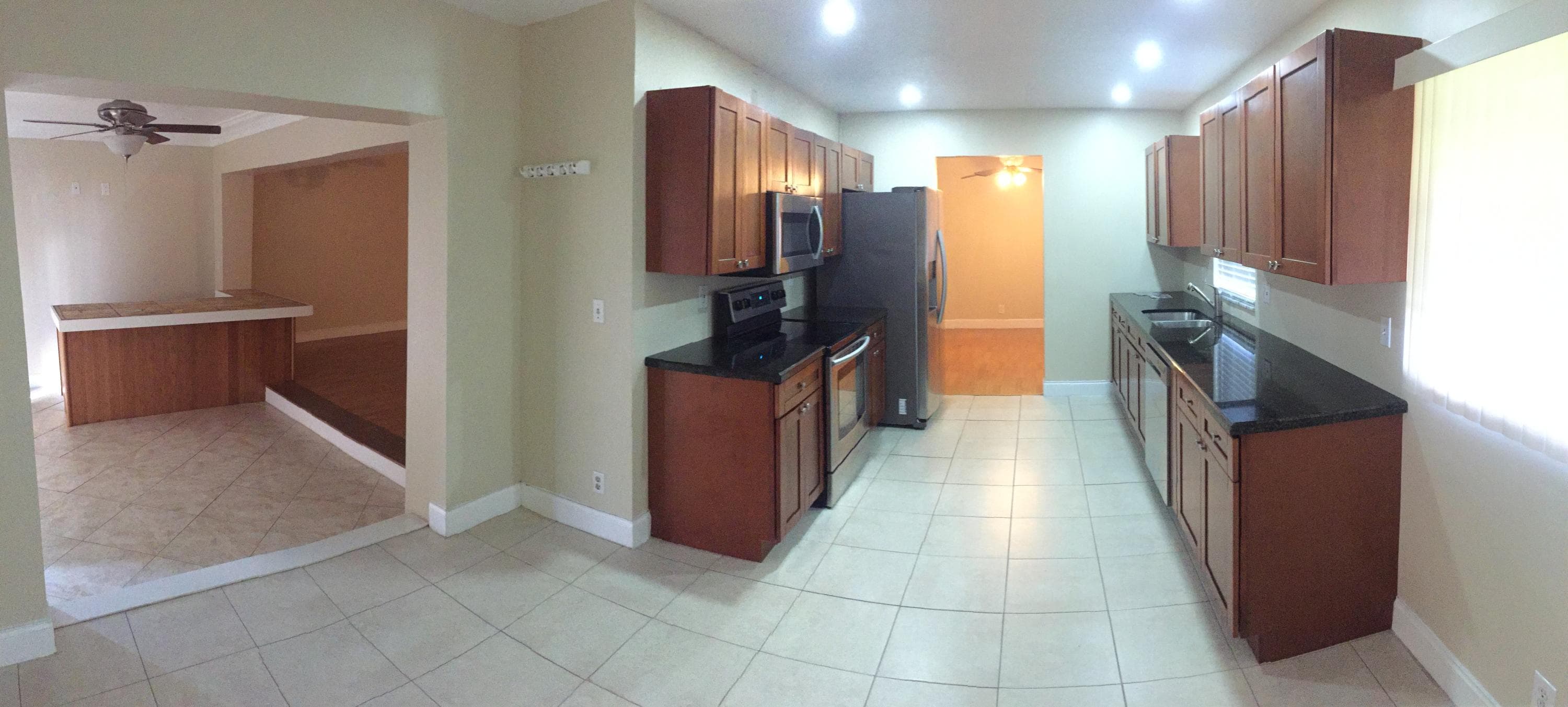 22447 SW 56th Avenue, Boca Raton, FL 33433 — photo 3 of 11