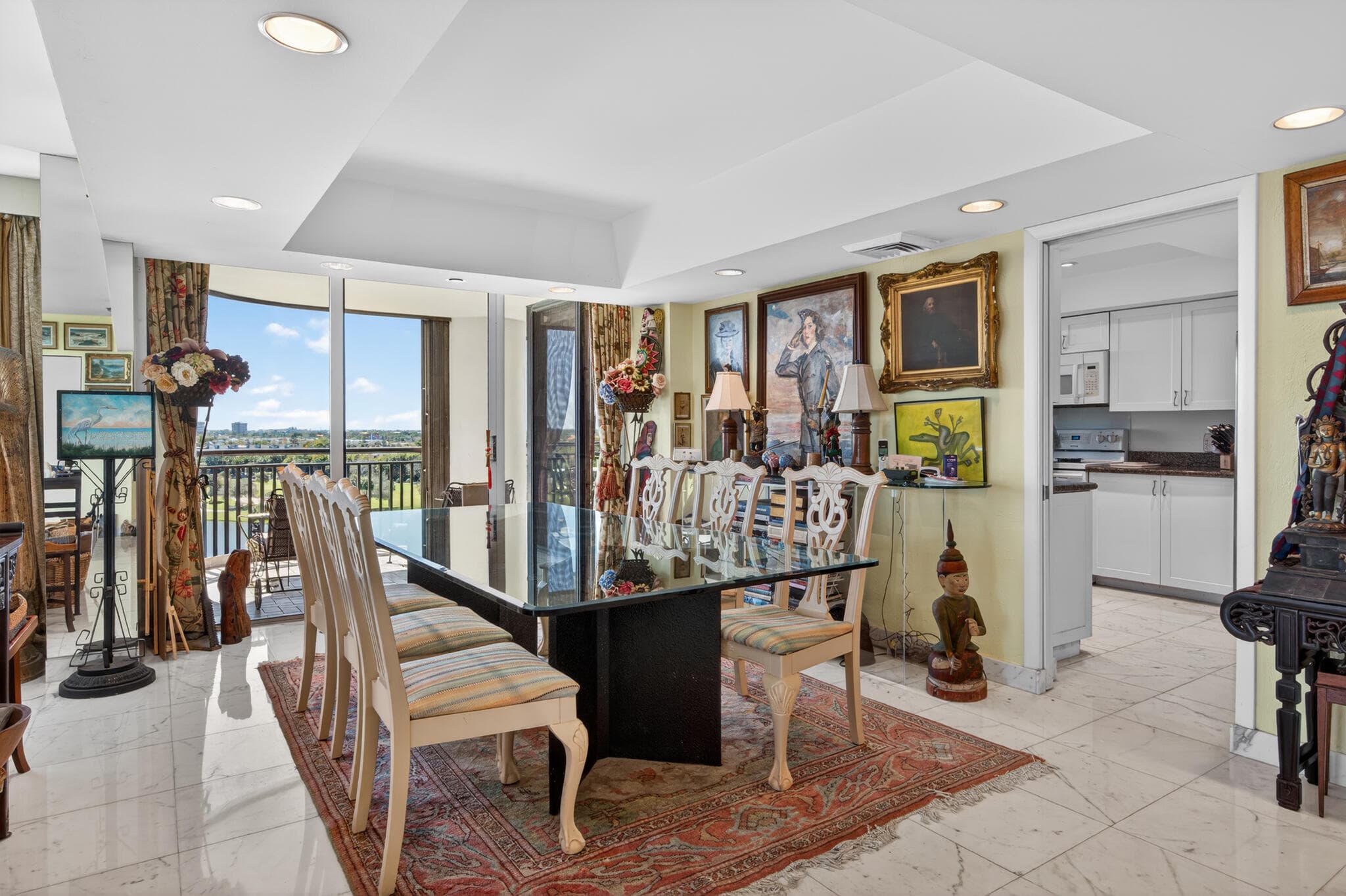 2427 Presidential Way 803, West Palm Beach, FL 33401 — photo 9 of 31