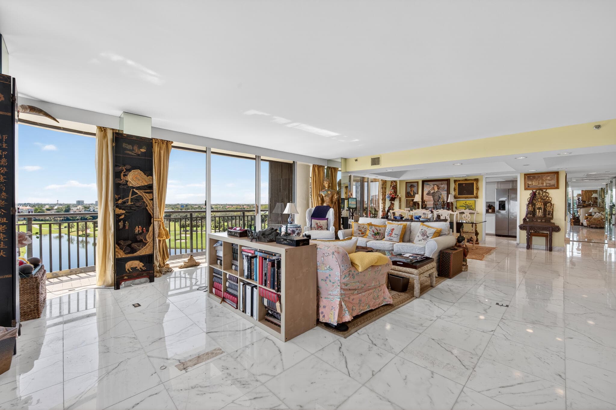 2427 Presidential Way 803, West Palm Beach, FL 33401 — photo 8 of 31