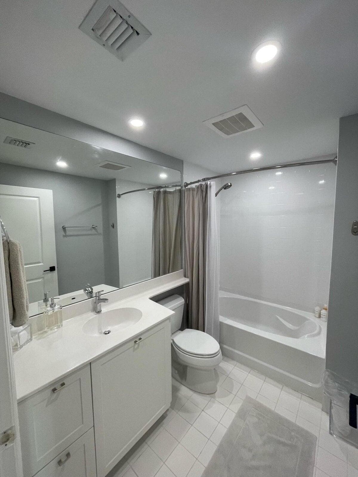 225 NE 1st Street 203, Delray Beach, FL 33444 — photo 9 of 11