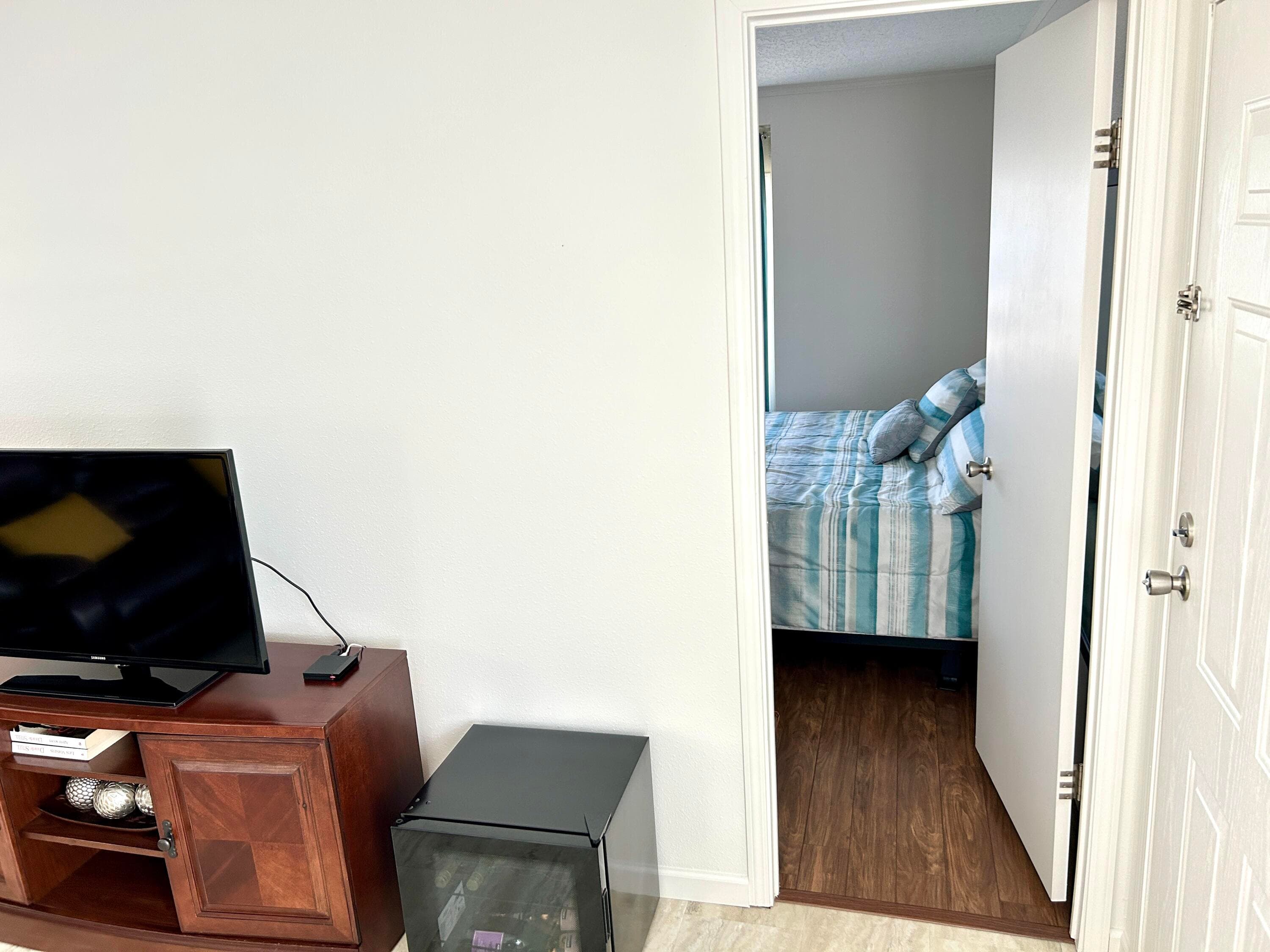613 Jasmine Lane, Deerfield Beach, FL 33442 — photo 16 of 32