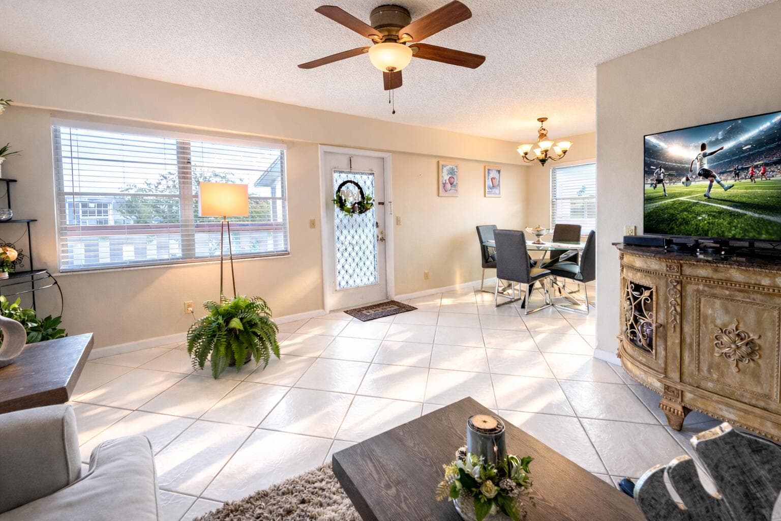 33 Preston A, Boca Raton, FL 33434 — photo 1 of 22