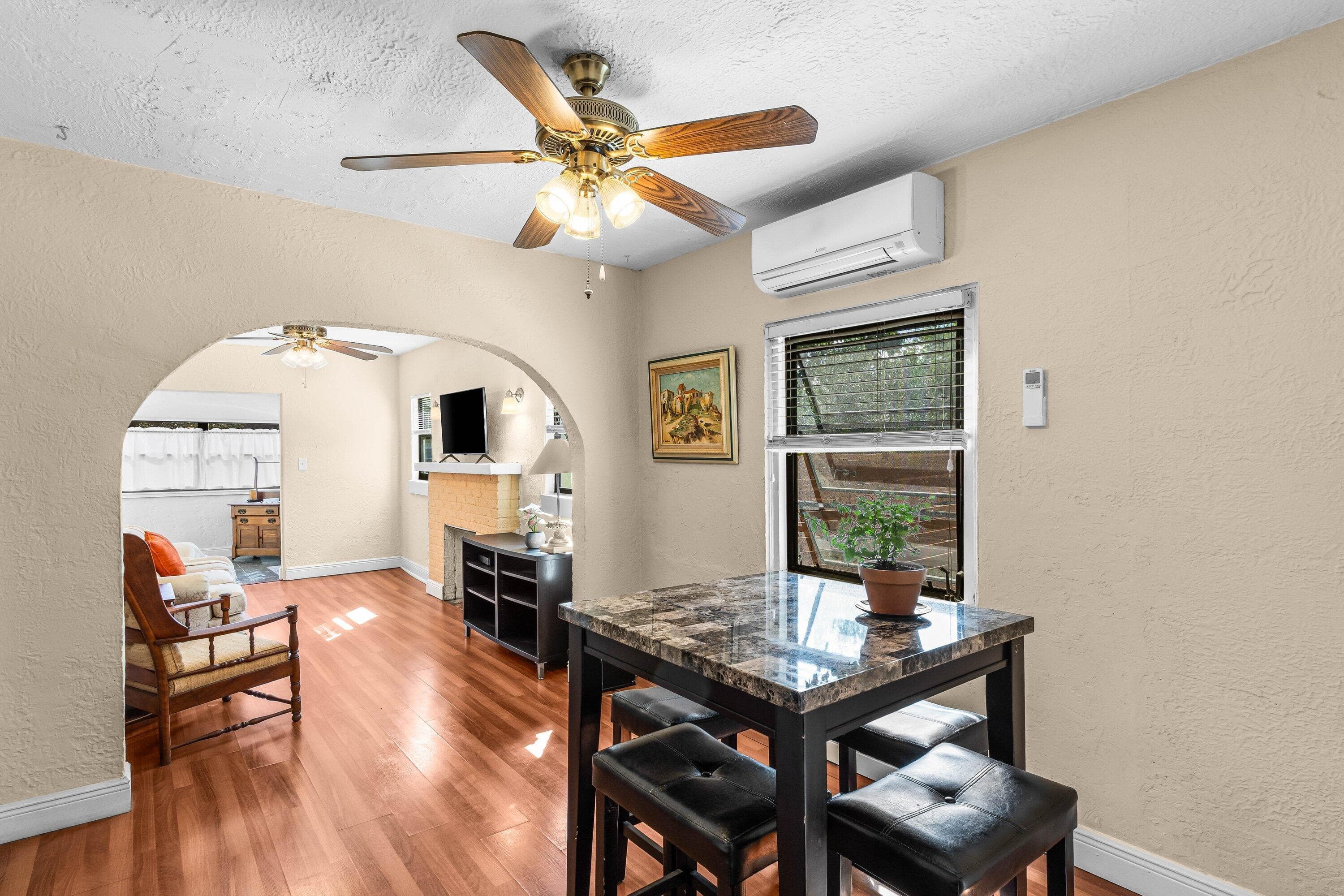 921 S M Street, Lake Worth Beach, FL 33460 — photo 9 of 63
